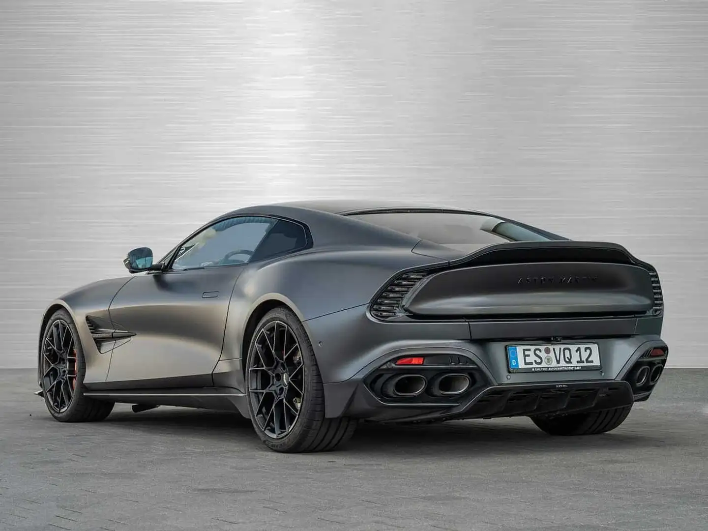 Aston Martin Vanquish Vorführwagen Szary - 2
