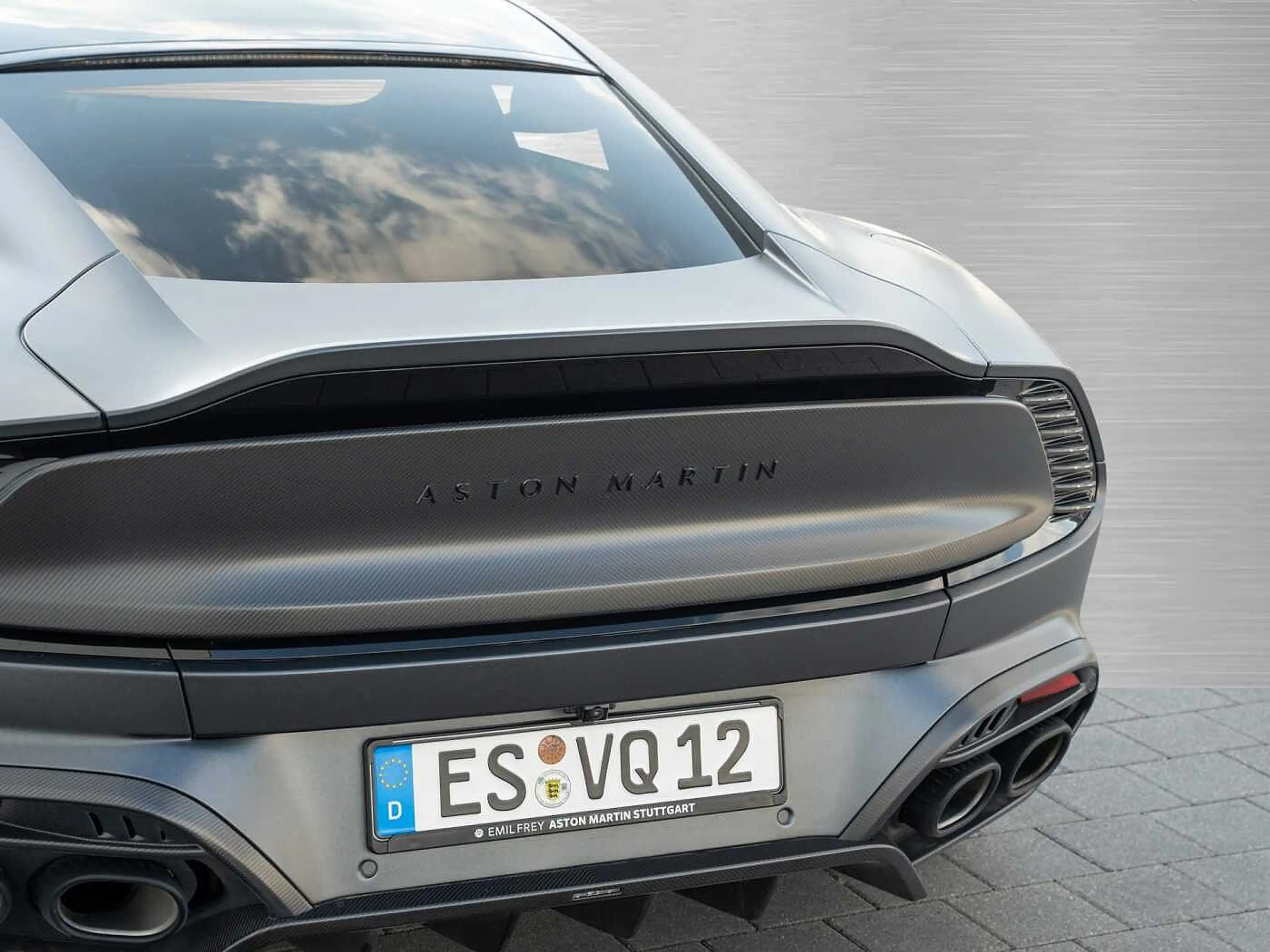 Aston Martin Vanquish Vorführwagen — photo 8