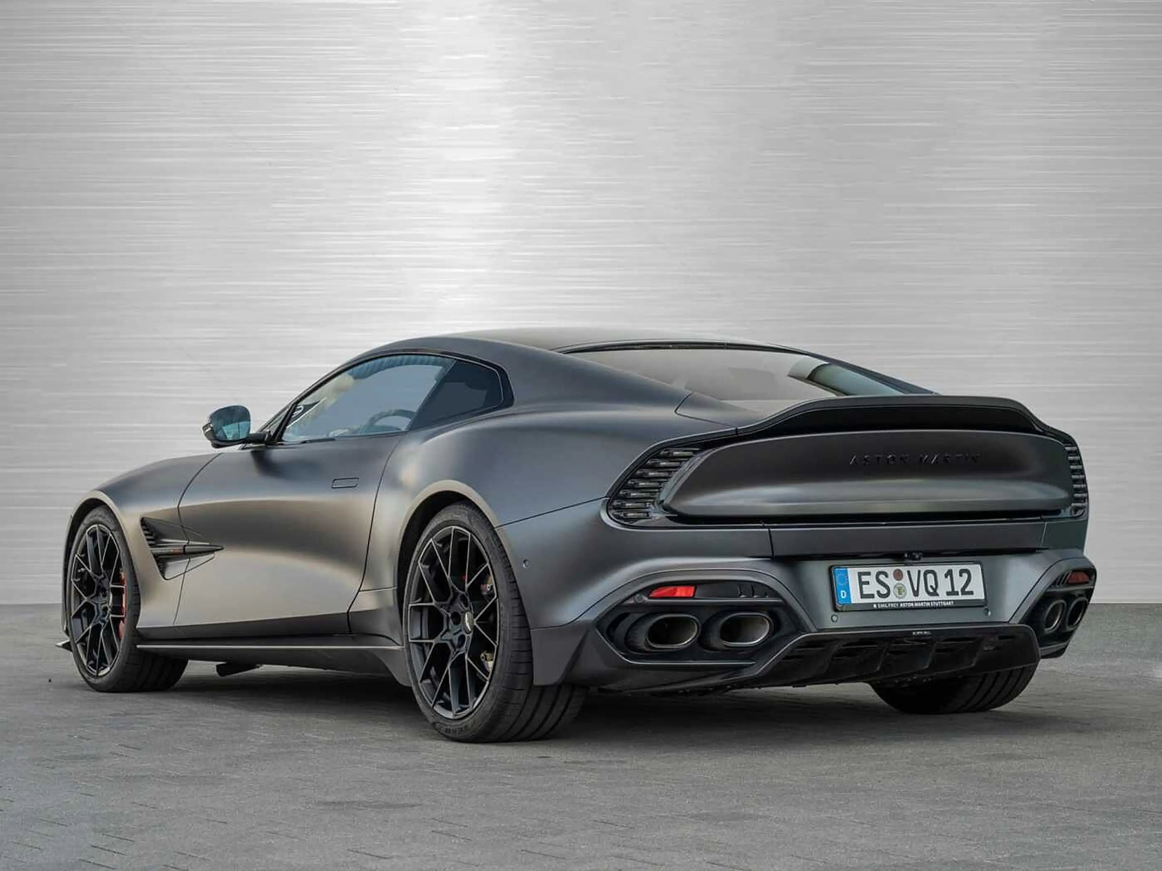 Aston Martin Vanquish Vorführwagen — photo 2