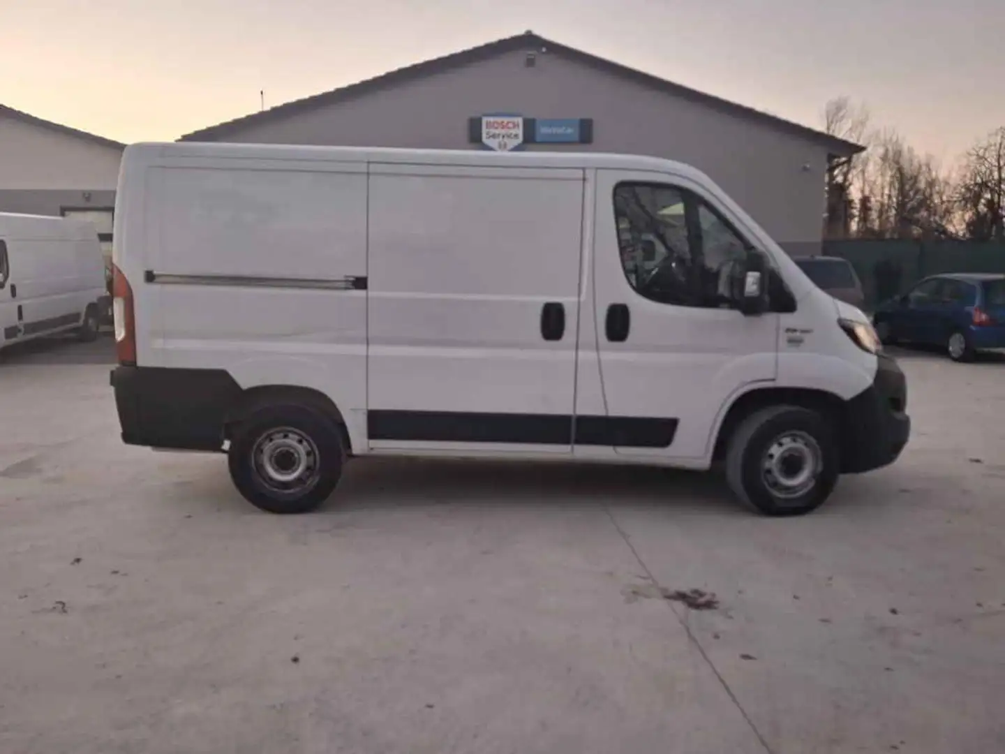 Fiat DUCATO  30 2.3 MJT 120CV PC-TN Blanc - 2