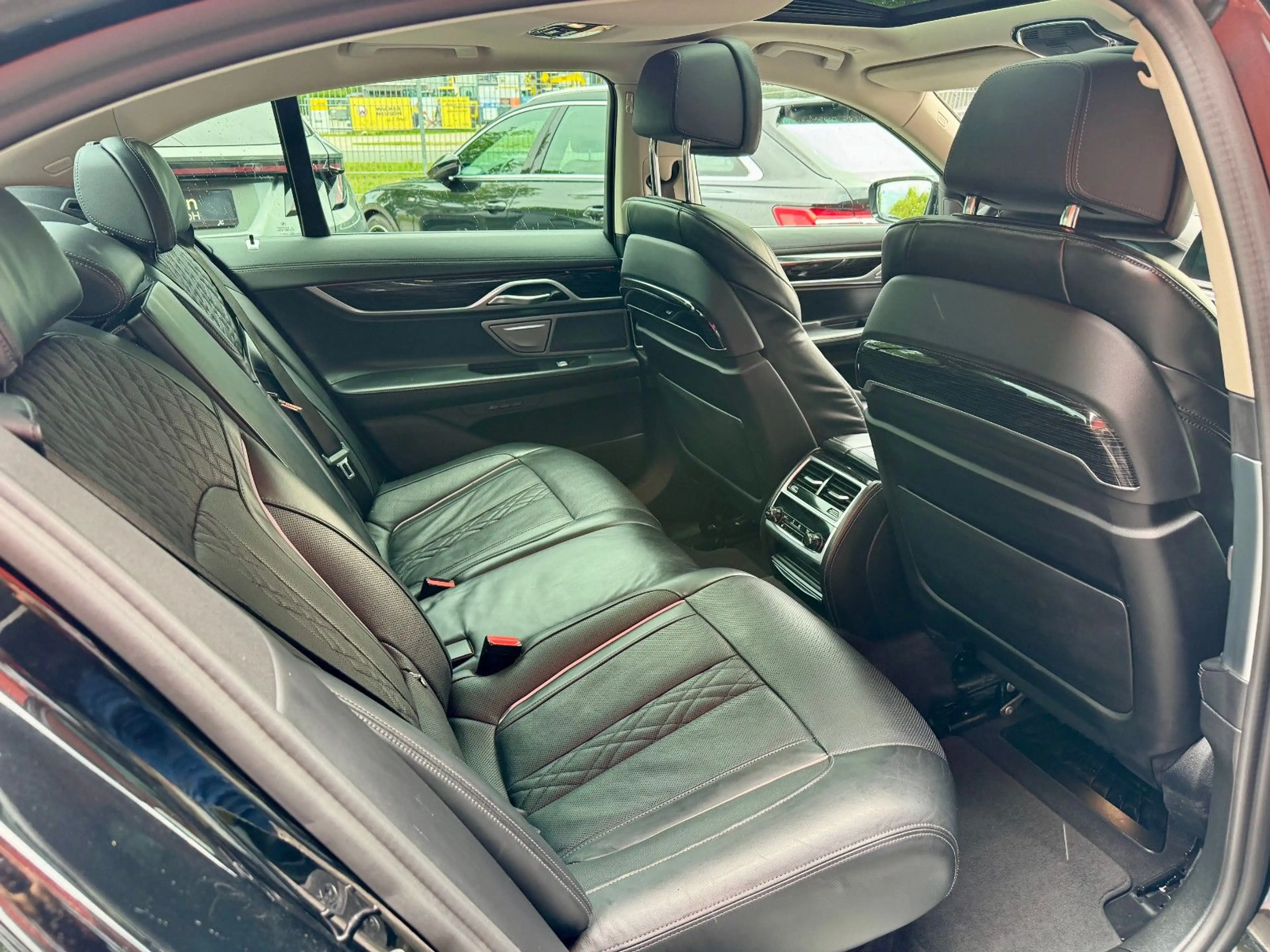 BMW 740 d xDrive*Massage*el.GSD*Standhzg*H&K*DrivAPro — photo 11