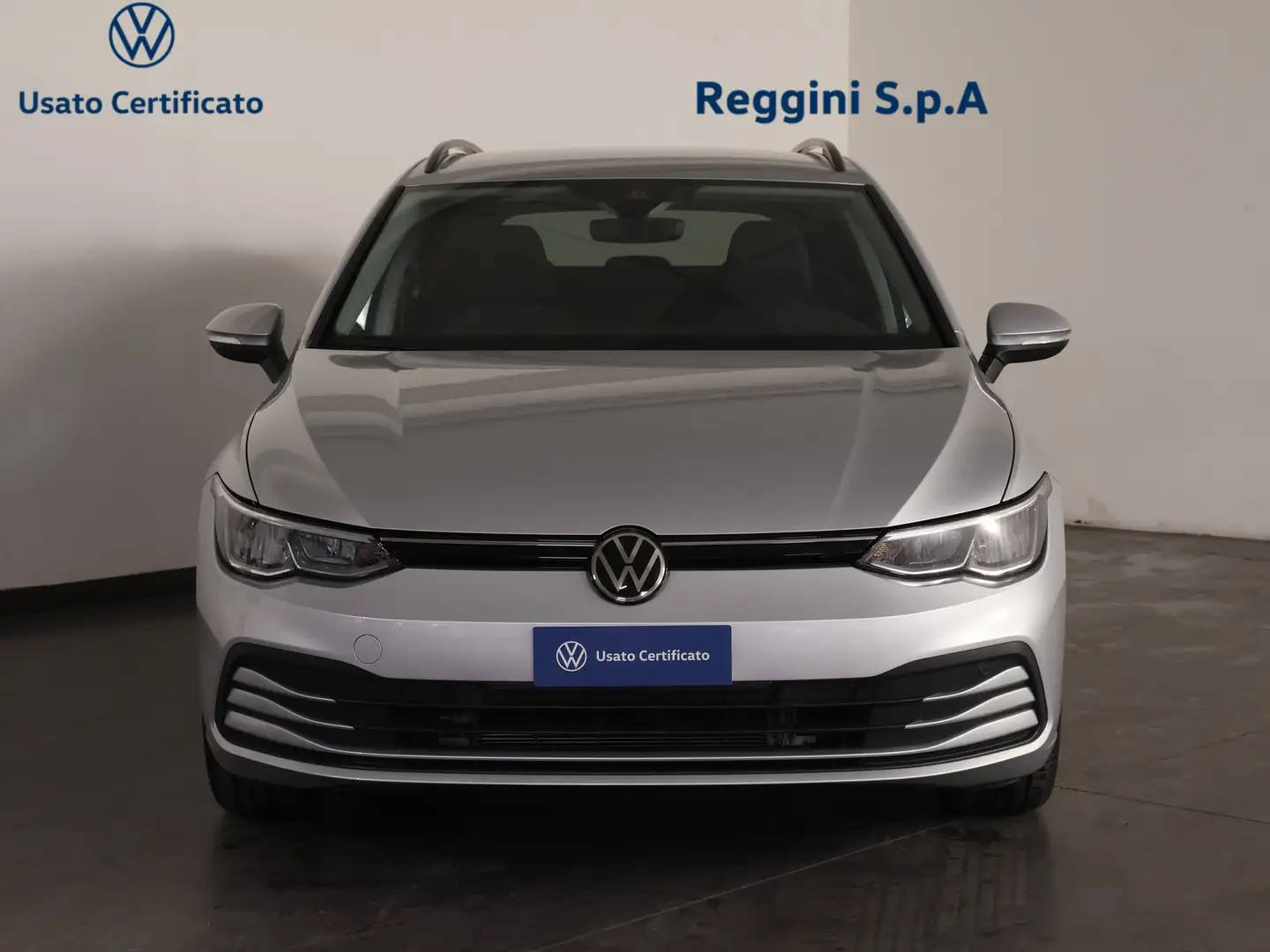 Volkswagen Golf Variant variant 2.0 tdi life 150cv dsg Grau - 2