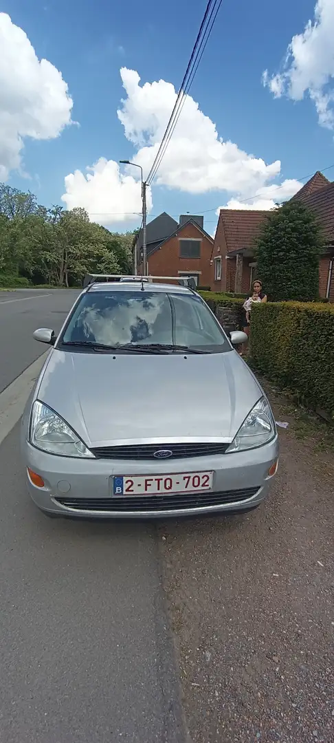 Ford Focus - 1