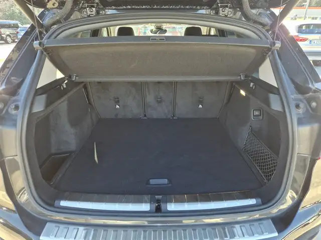 BMW X1 view 12