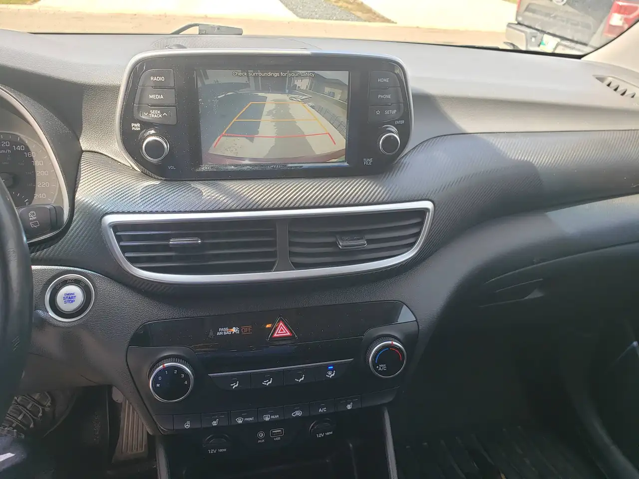 Hyundai TUCSON снимка Hyundai TUCSON