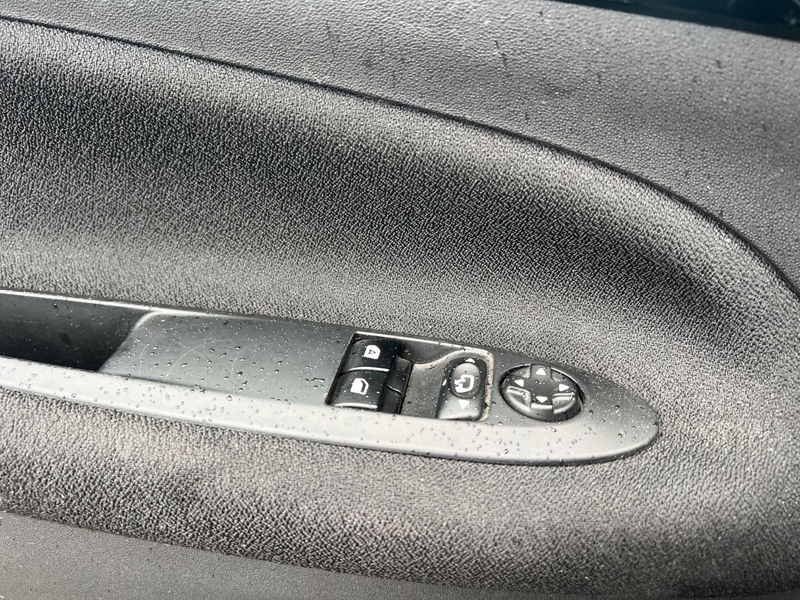 DS Automobiles DS 3 DS 3 So Chic 1.Hand, TÜV NEU!! — photo 12