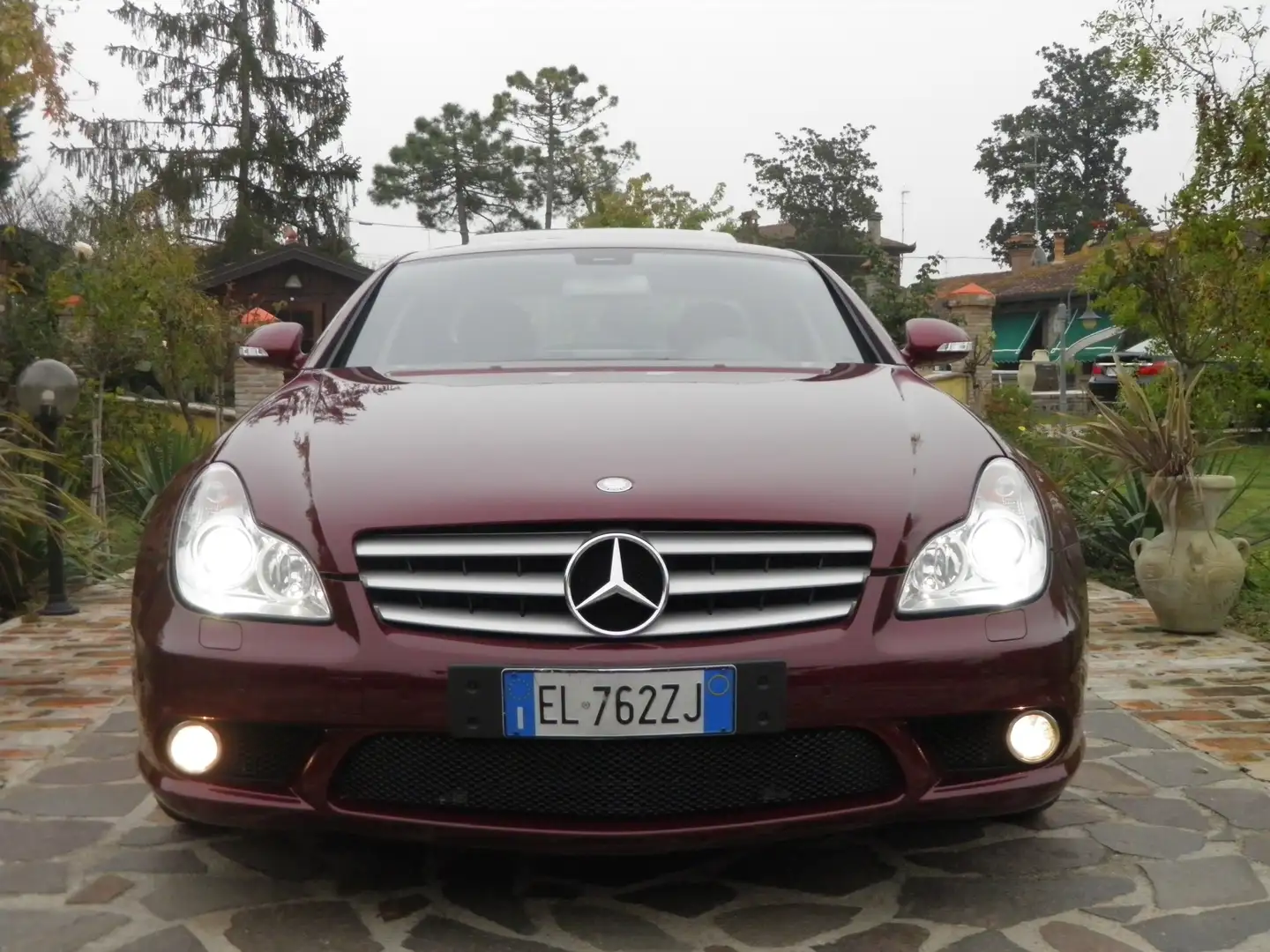Mercedes-Benz CLS 55 AMG Kompressor Rouge - 2