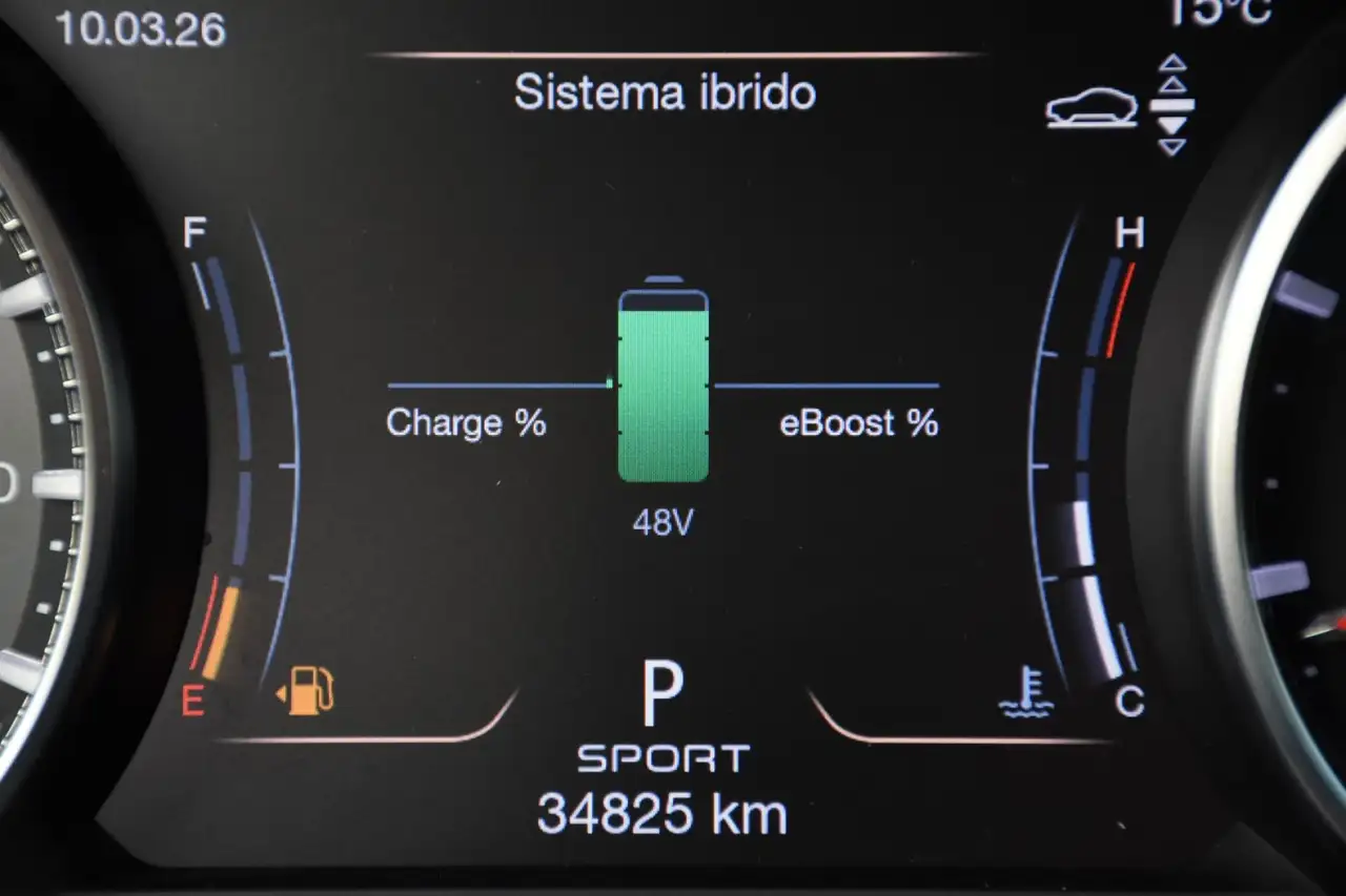 Maserati Levante 2021 — фото 12