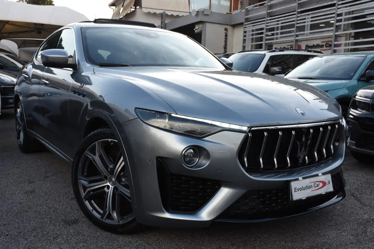 Maserati Levante 2021
