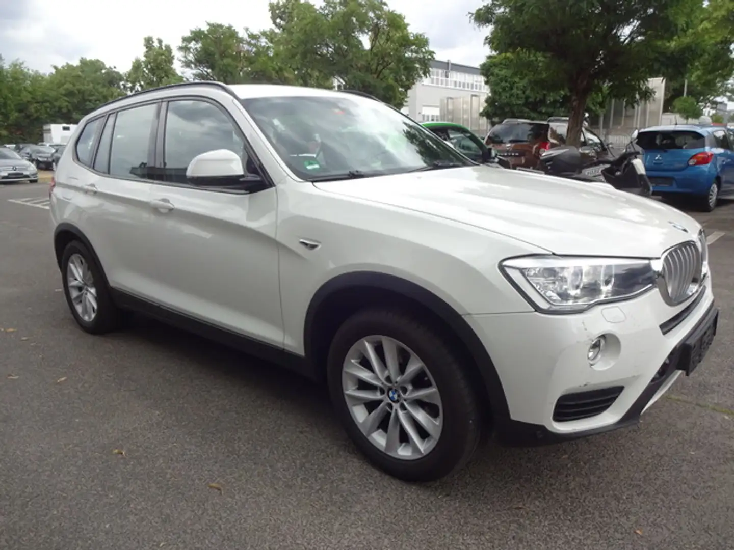 BMW X3 / VOLLAUSSTATUNG / STANDHEIZUNG xDrive 35d 4X4 Weiß - 2