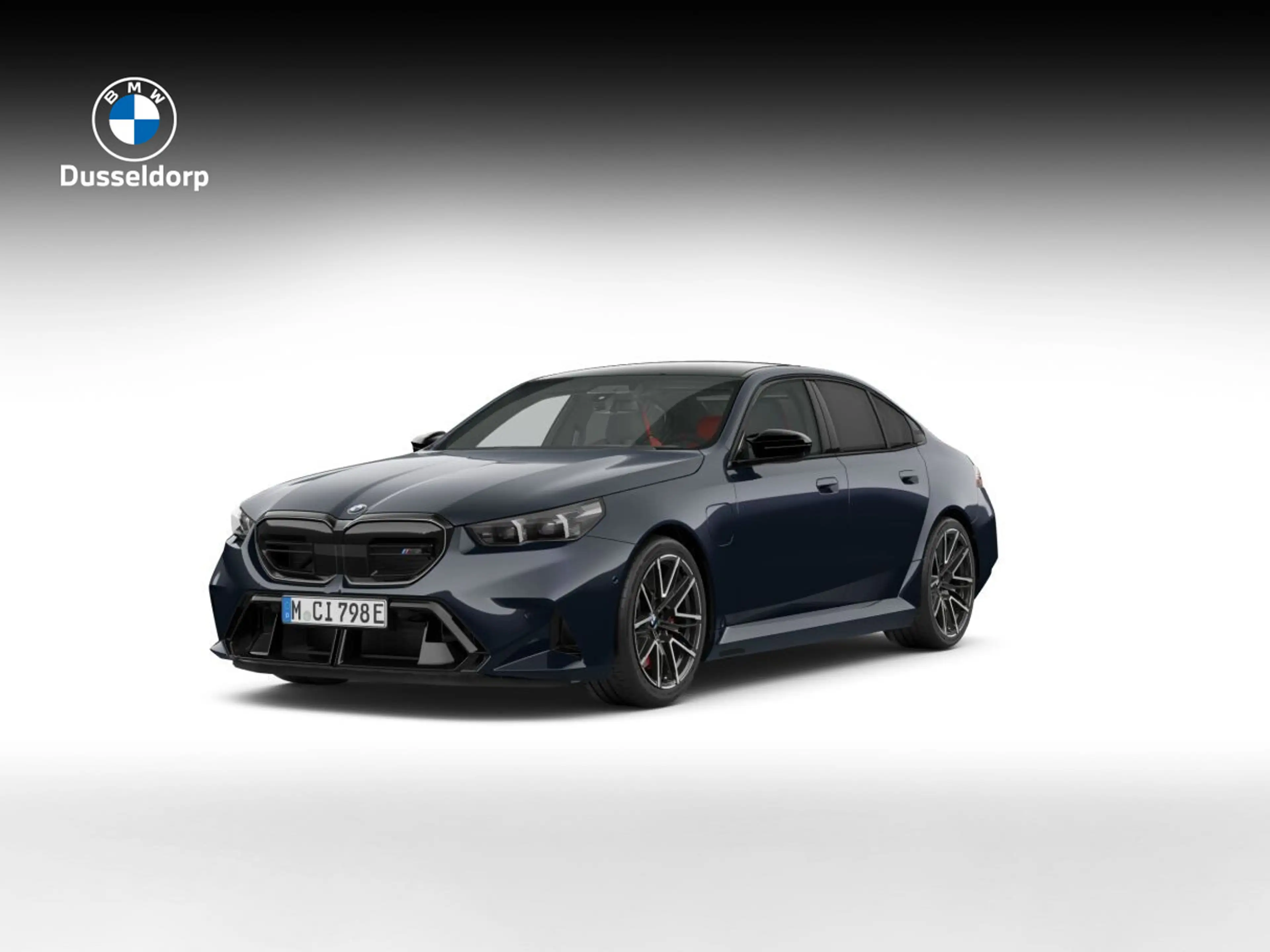 BMW M5 Sedan Comfort Pakket | M Driver's Pack | Driving A