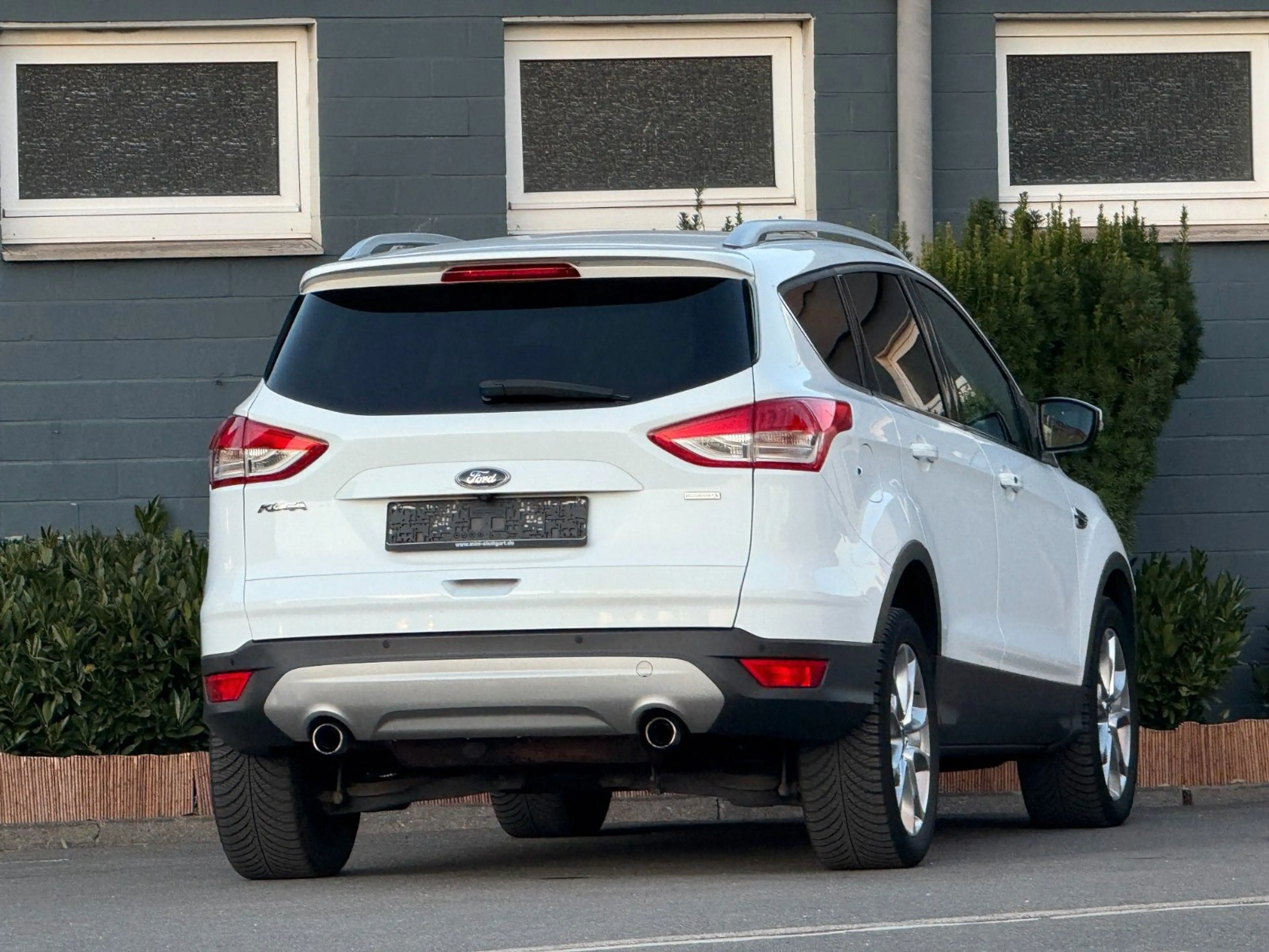Ford Kuga Titanium 1,6*Pano*Kamera*Keyless*AHK*Xenon — photo 8