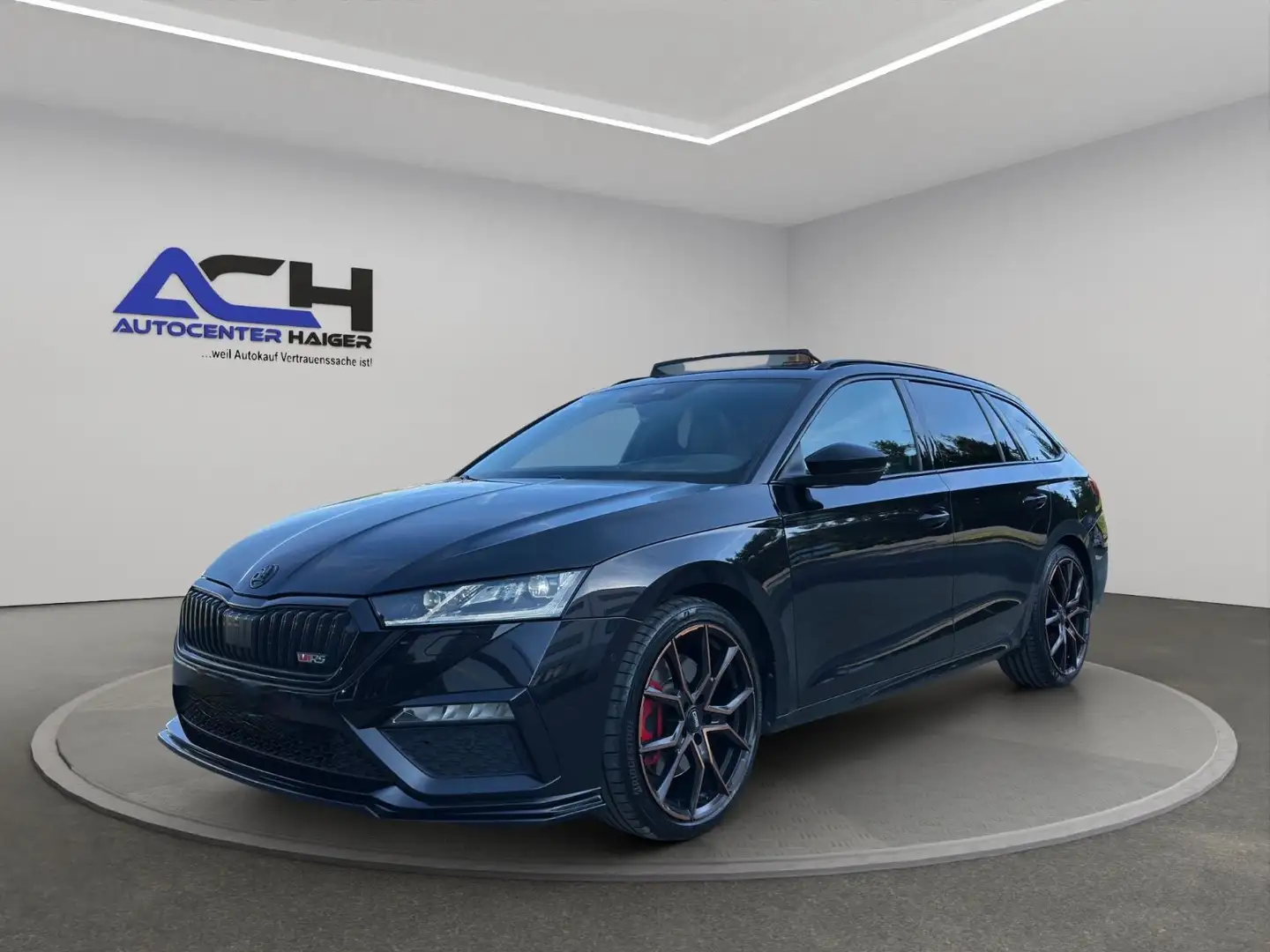 Skoda Octavia Combi 2.0 TSI RS Plus MATRIX*STHZ*PANO Noir - 1
