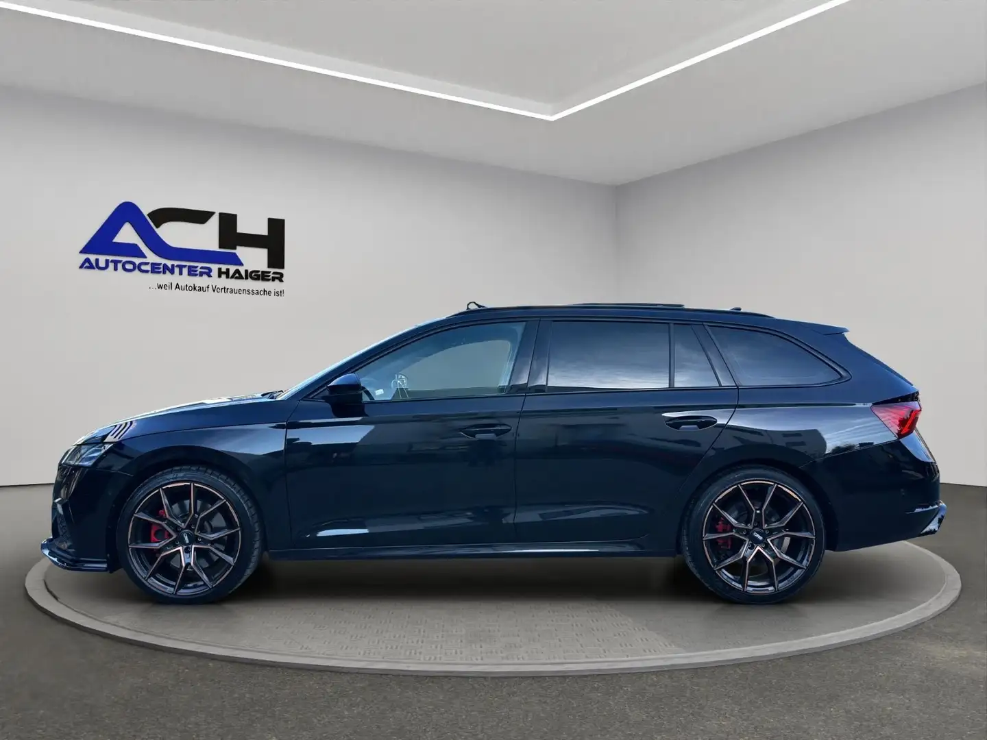 Skoda Octavia Combi 2.0 TSI RS Plus MATRIX*STHZ*PANO Noir - 2