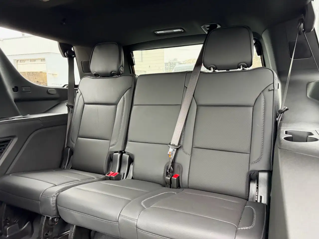 GMC Yukon снимка GMC Yukon