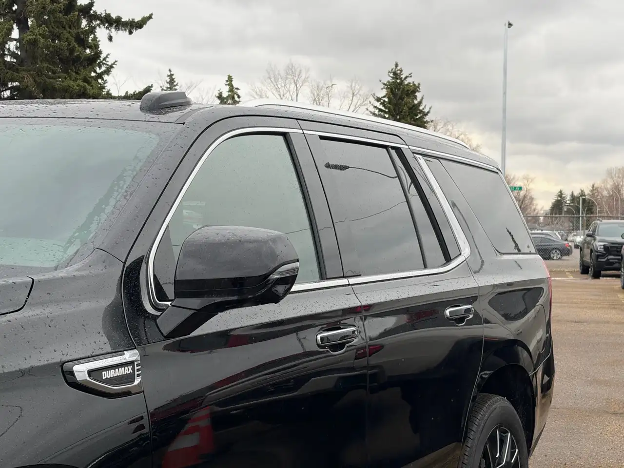 GMC Yukon снимка GMC Yukon