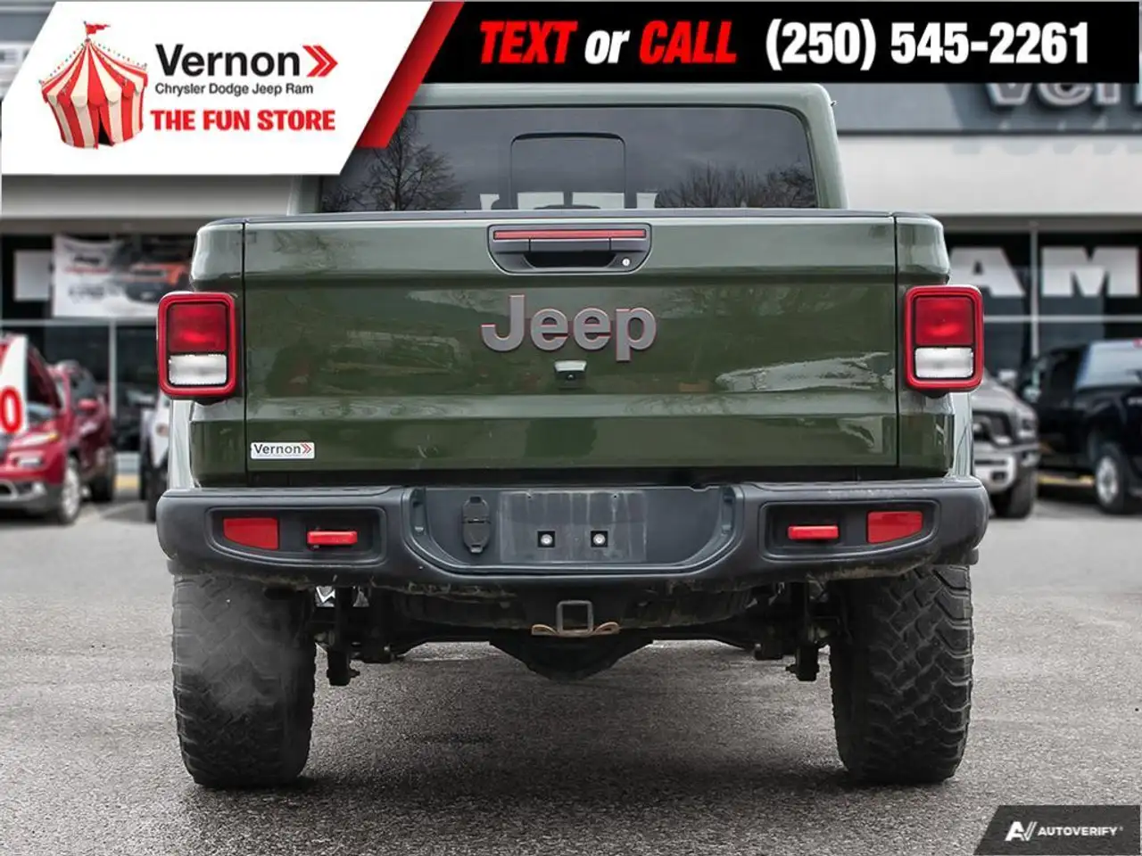 Jeep Gladiator снимка Jeep Gladiator