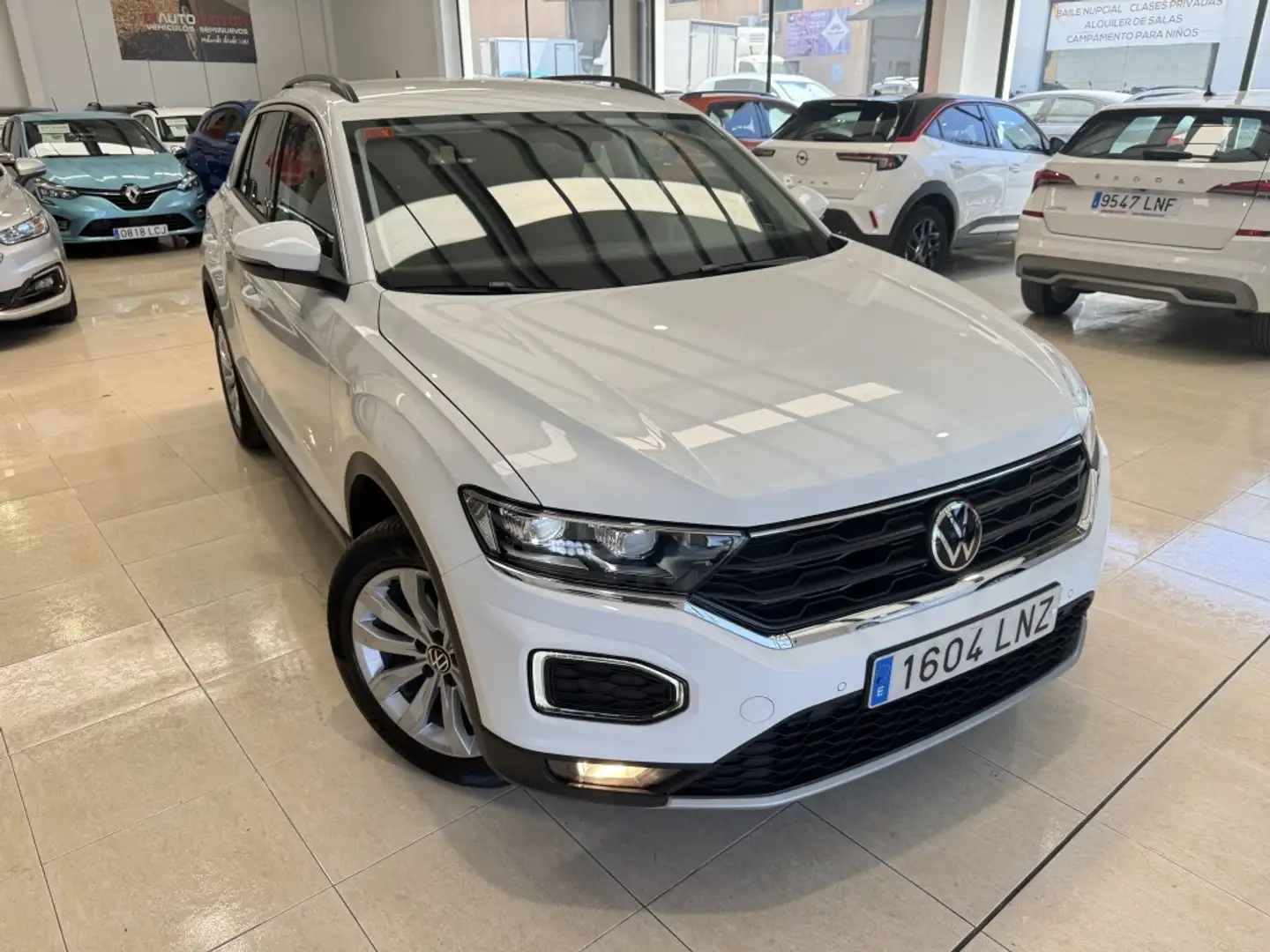 Volkswagen T-Roc 1.0 TSI Advance 81kW Blanco - 2