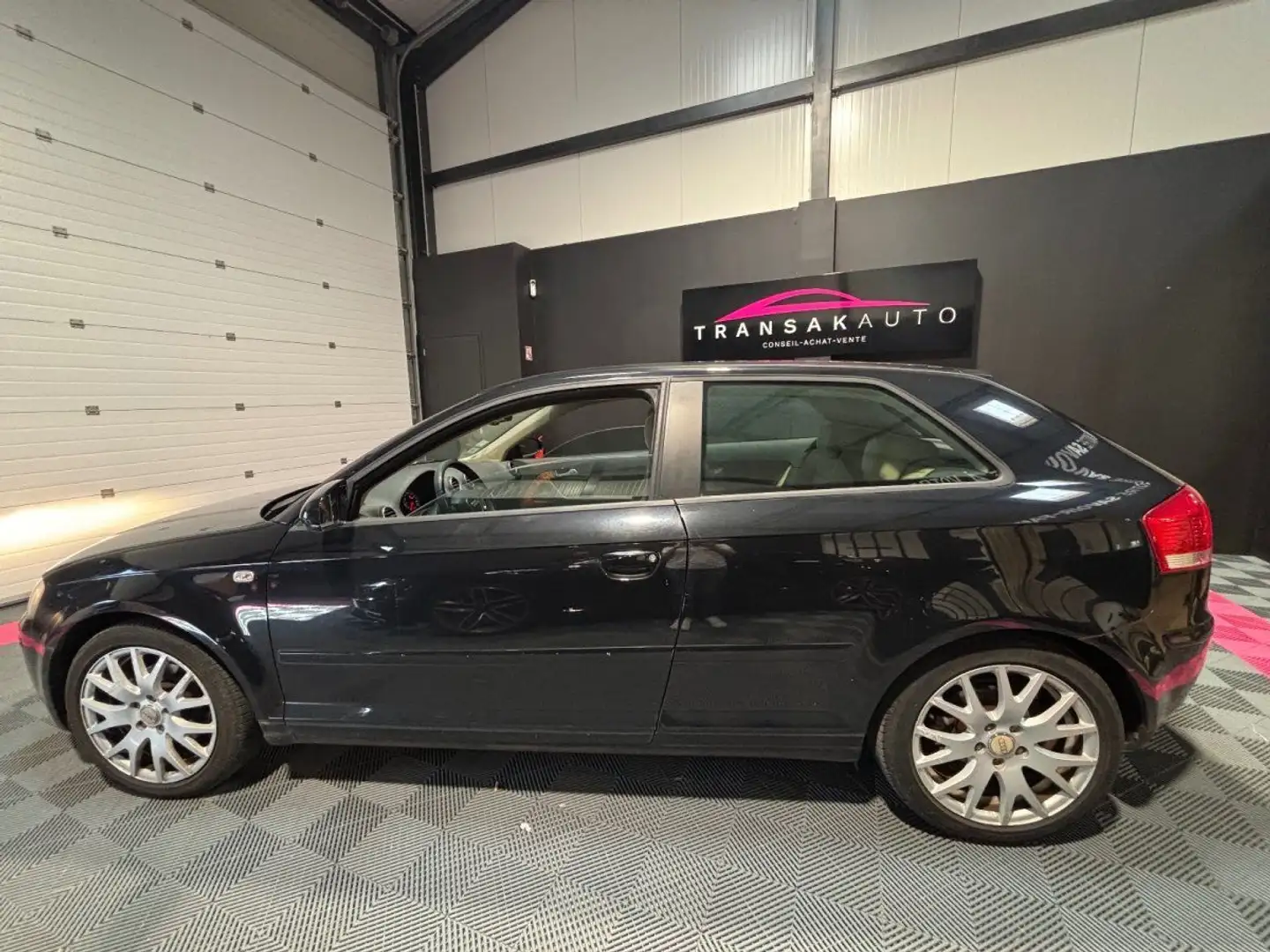 Audi A3 1.8i TFSI Ambition Negro - 2