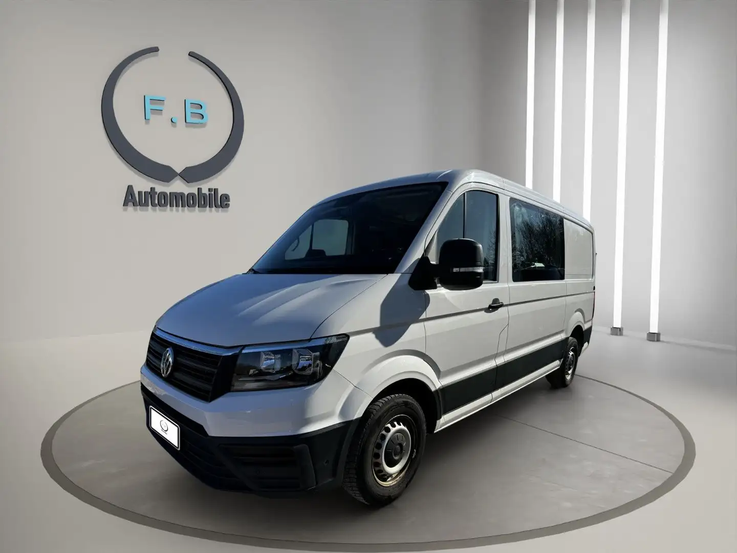 Volkswagen Crafter PLUS 35 mittellang FWD/7-SITZER/RFK/AHK Weiß - 2