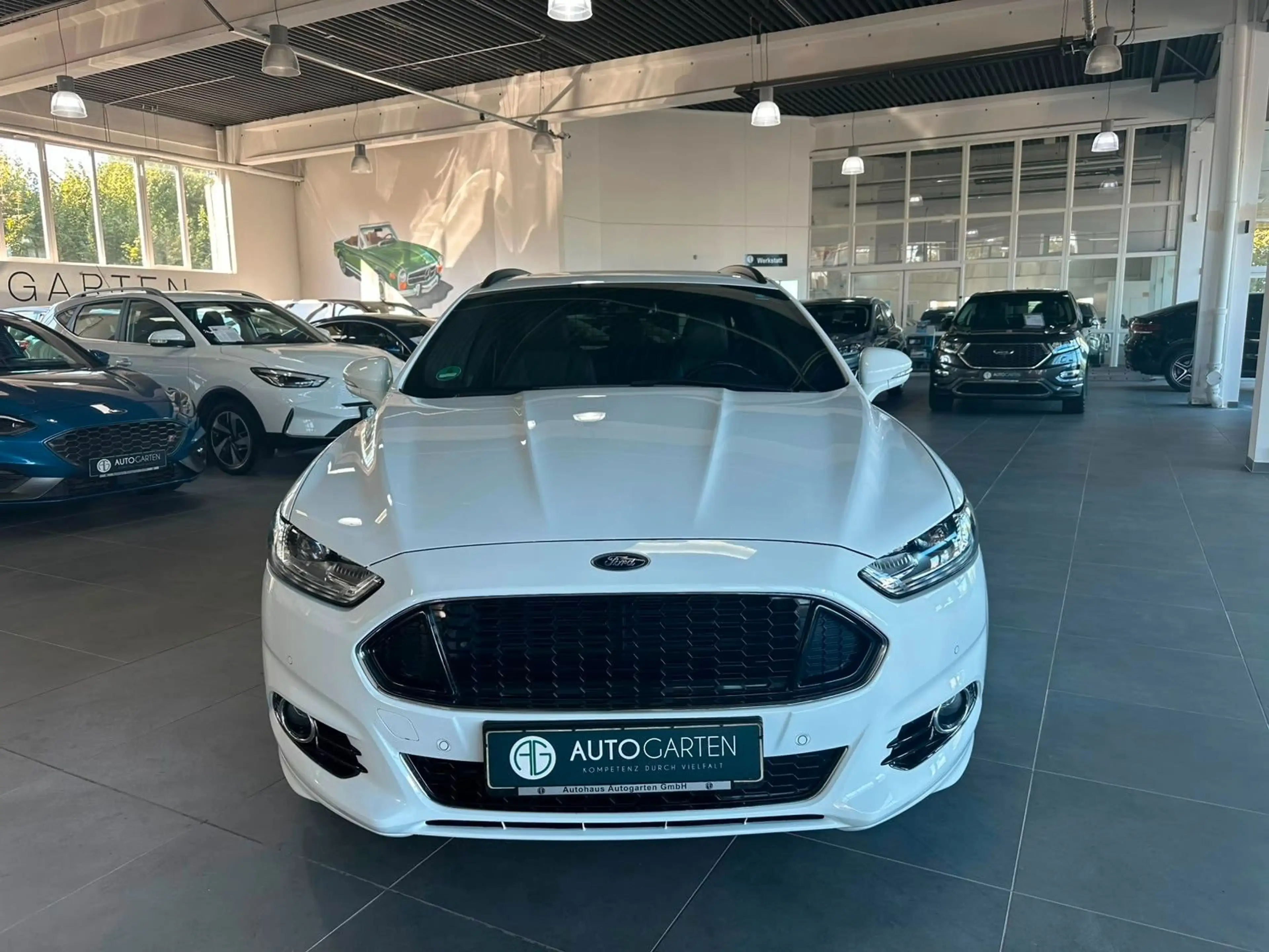 Ford Mondeo Turnier ST-Line*PDC*KAM*AHK*SHZ*Panorama — photo 2