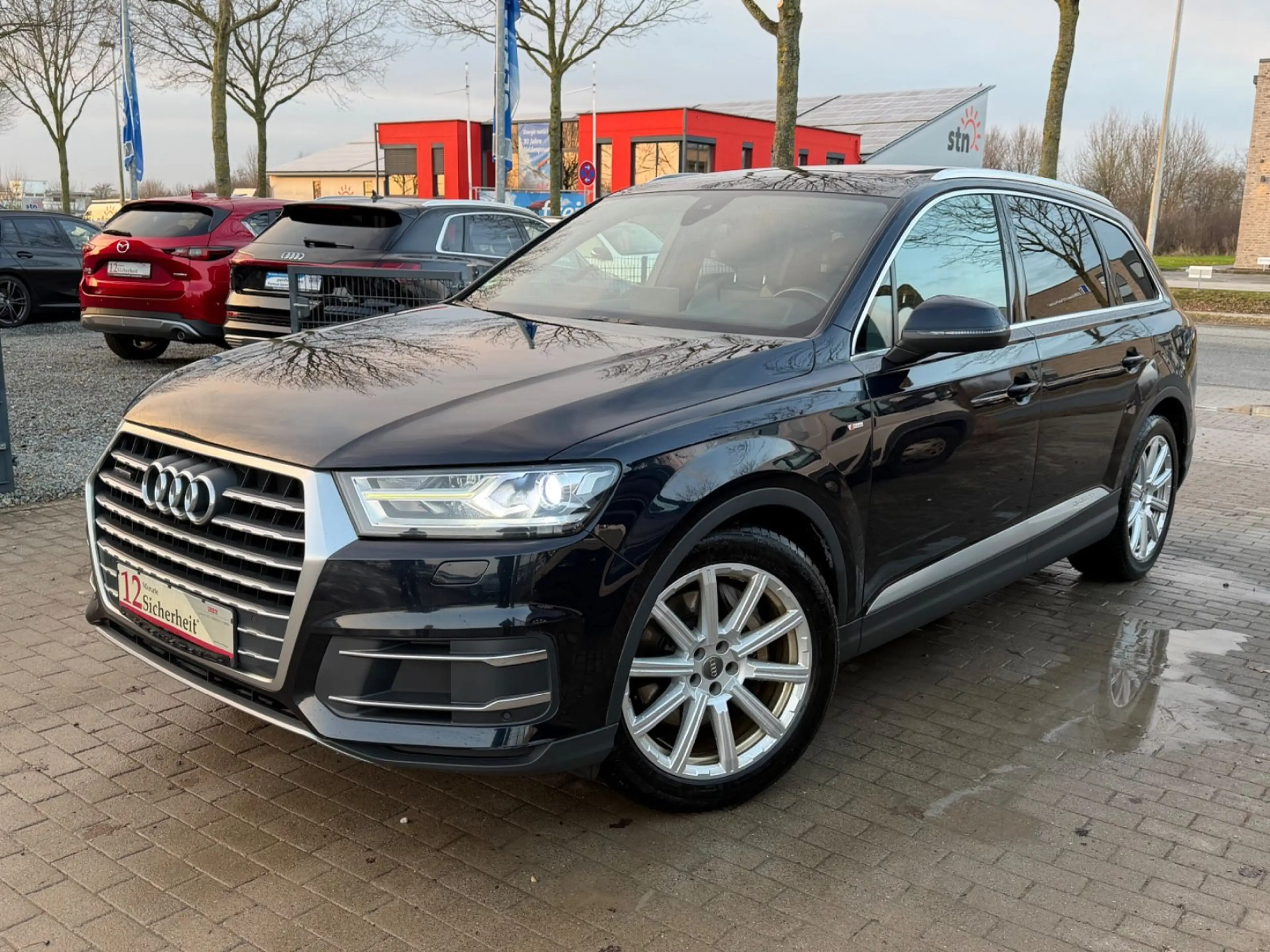 Audi Q7 3.0 TDI  S line Xenon+ Memory 7-Sitze *PANO*