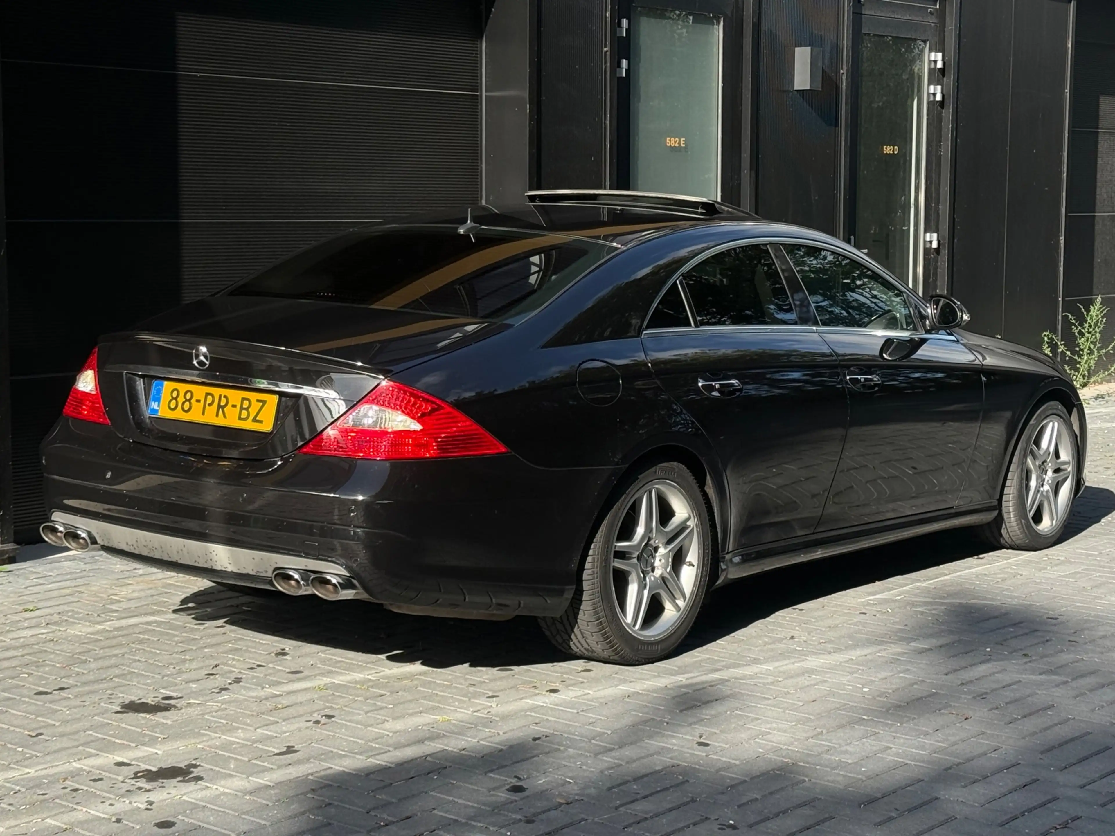Mercedes-Benz CLS 500 LUCHTVERING/SCHUIFDAK/AMG/APK 20-06-2027 — photo 10