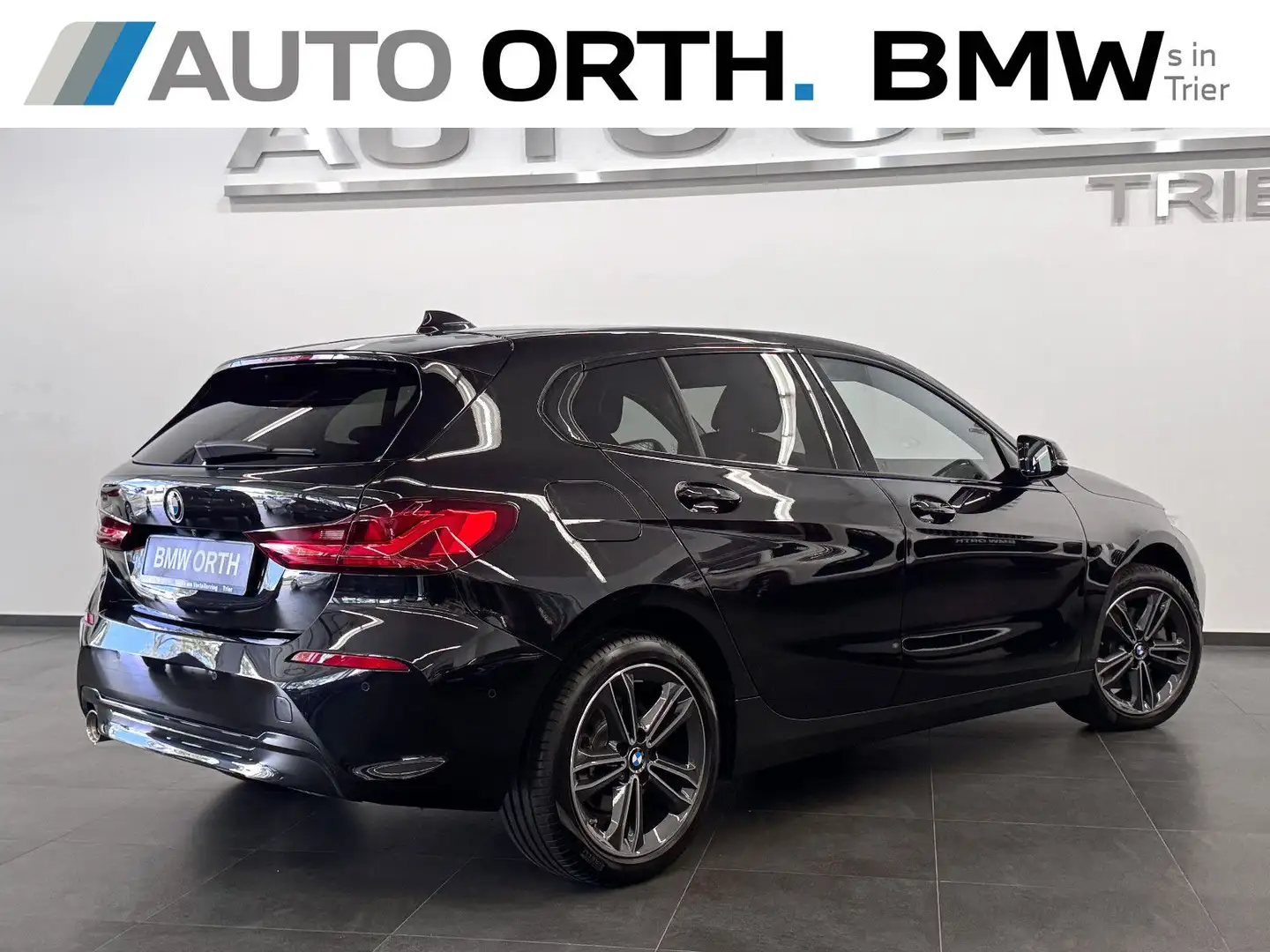 BMW 118 i AUT. SPORT-LINE LC-PROF LED KAMERA DRIV.ASS Schwarz - 2