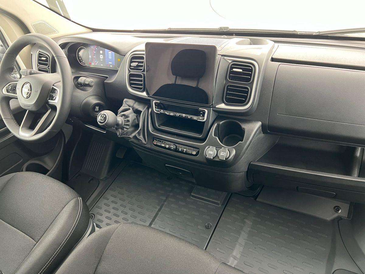 Opel Movano