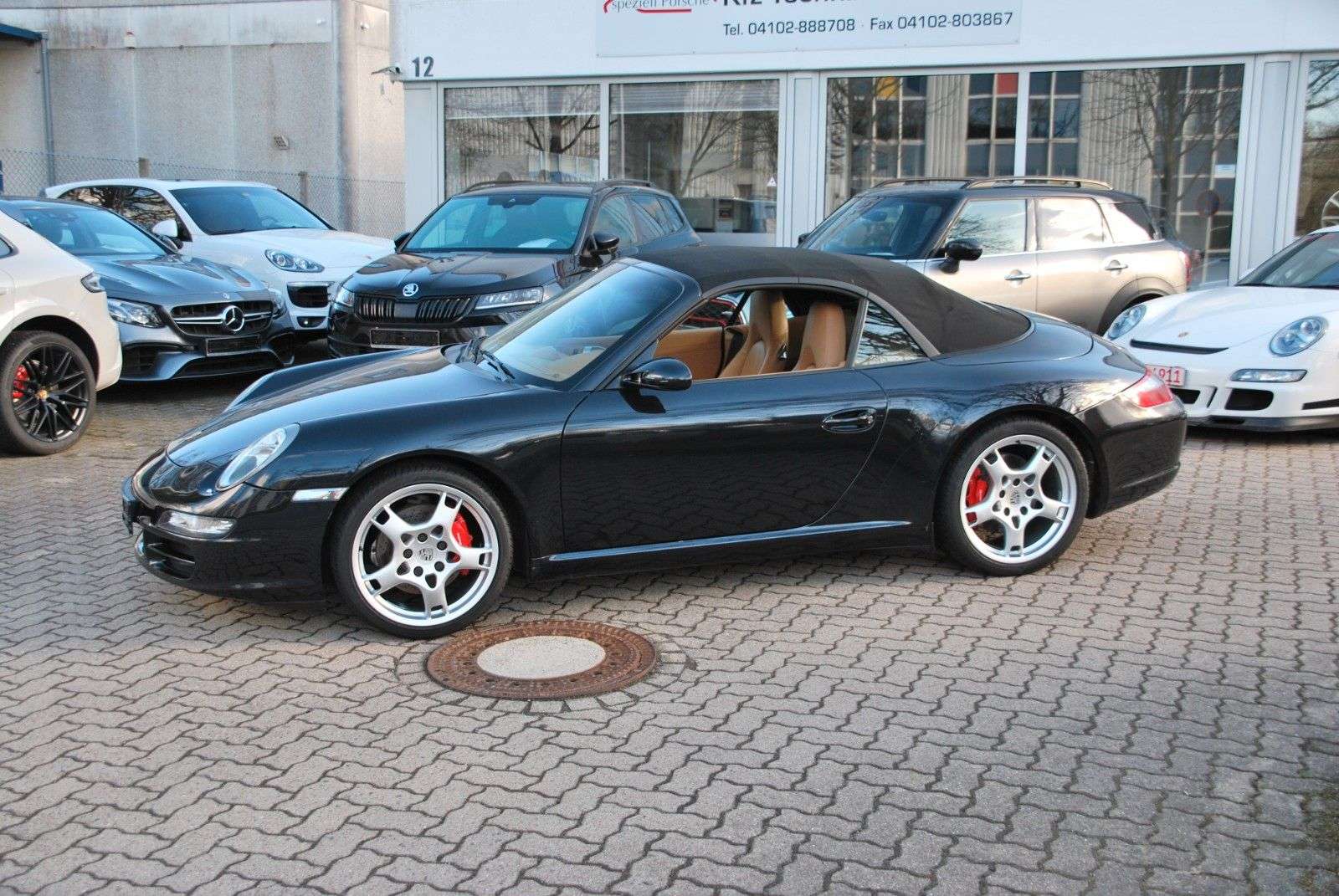 Second hand Porsche 911 