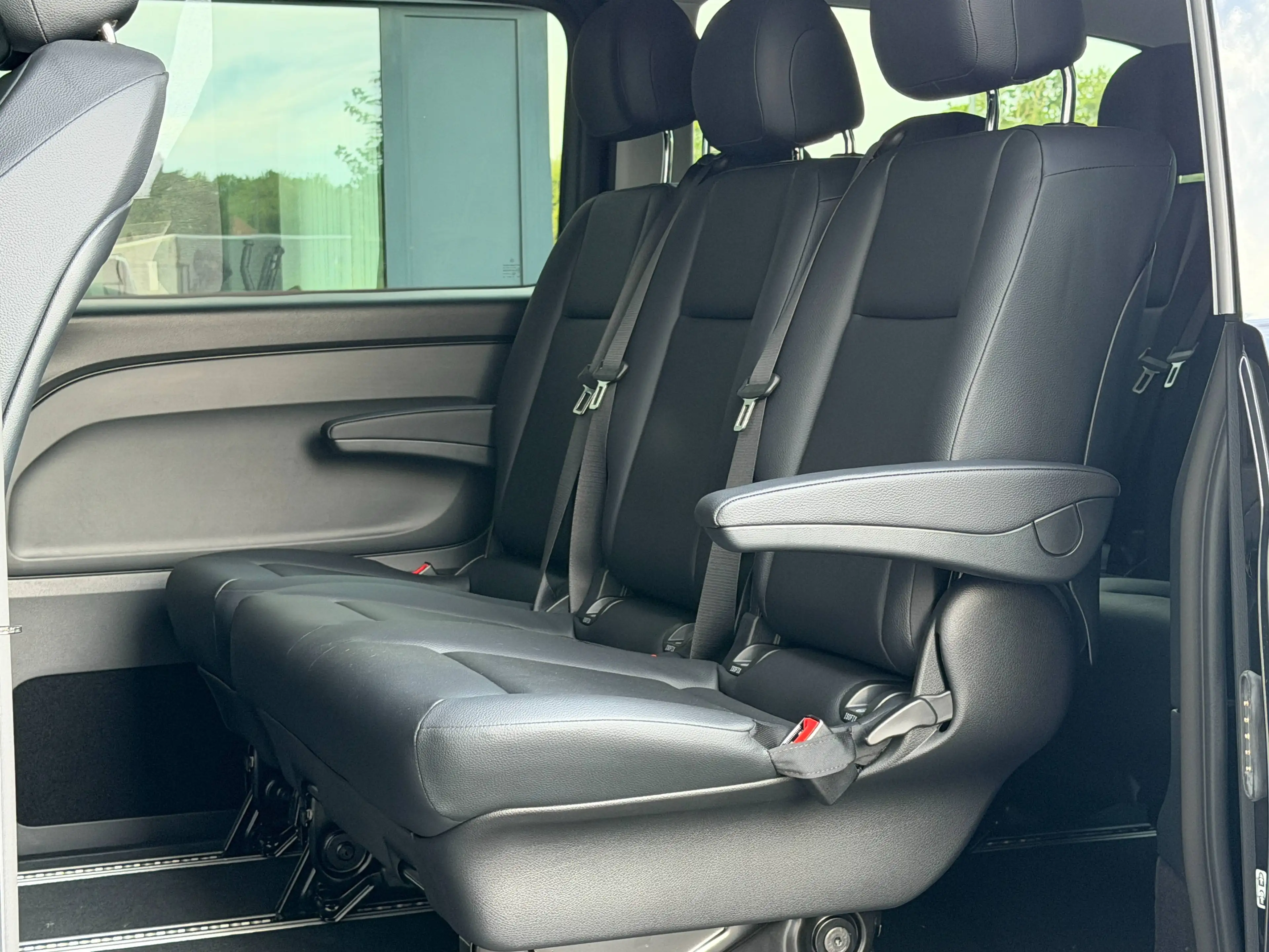 Mercedes-Benz Vito 116 TOURER L2 (€49.545 excl BTW) LEDER MULTIBEAM CAMERA 9ZIT 2SCHUIFD — photo 14