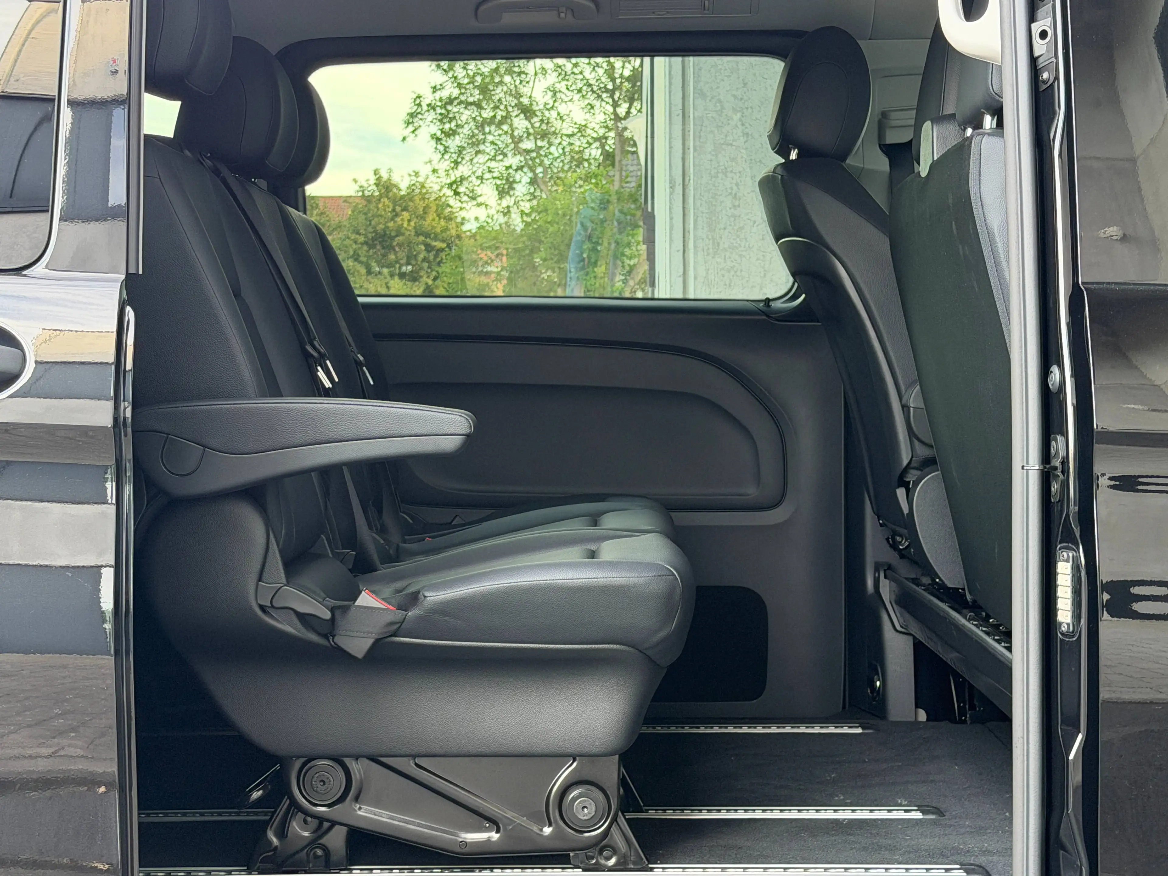 Mercedes-Benz Vito 116 TOURER L2 (€49.545 excl BTW) LEDER MULTIBEAM CAMERA 9ZIT 2SCHUIFD — photo 13
