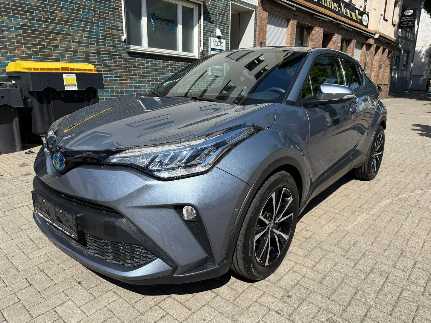Toyota C-HR Hybrid 2.0 Team D*Kamera/ToyotaSafetySense* Gris - 1