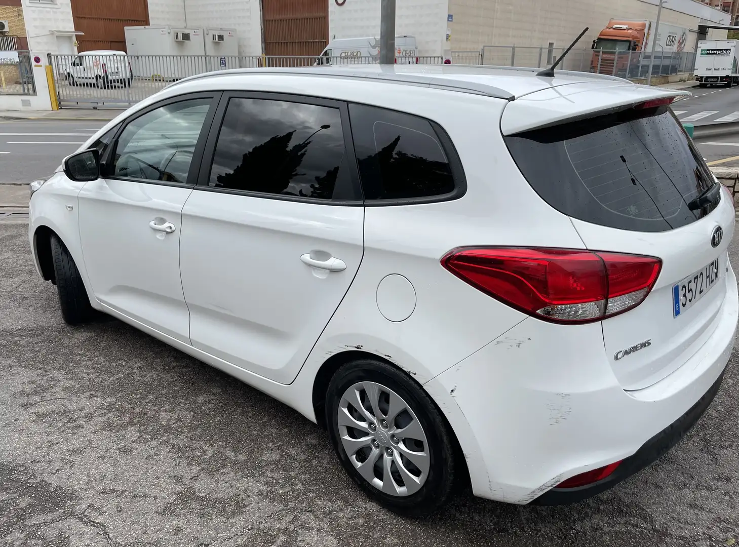 Kia Carens 1.7CRDi Eco-Dynamics Concept 115 - 1