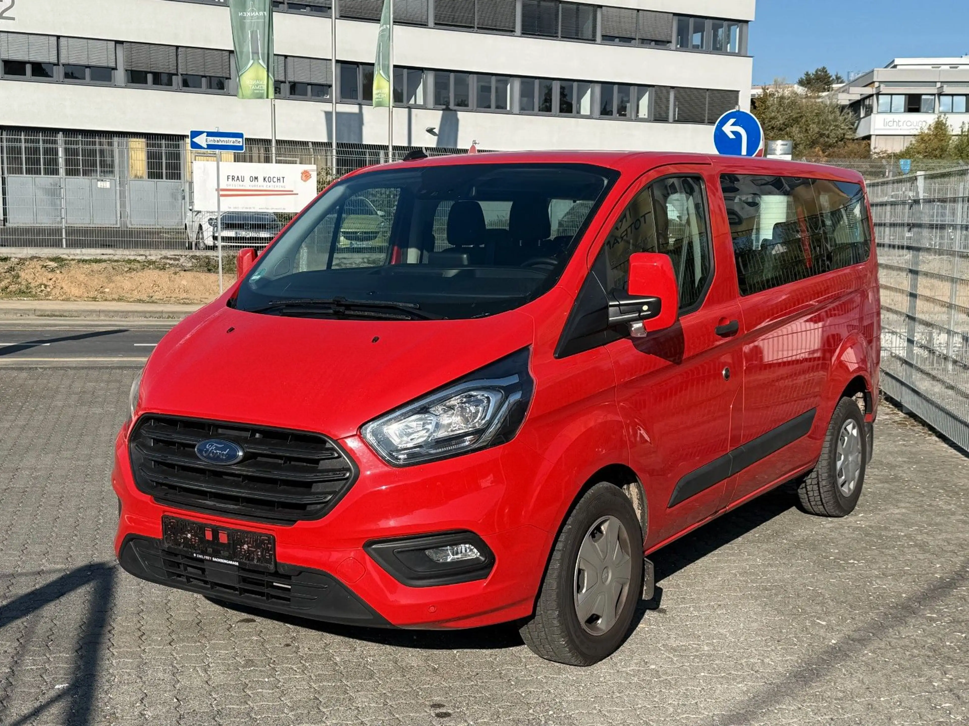 Ford Transit Custom 9-Sitze Klima CarPlay Navi Assist