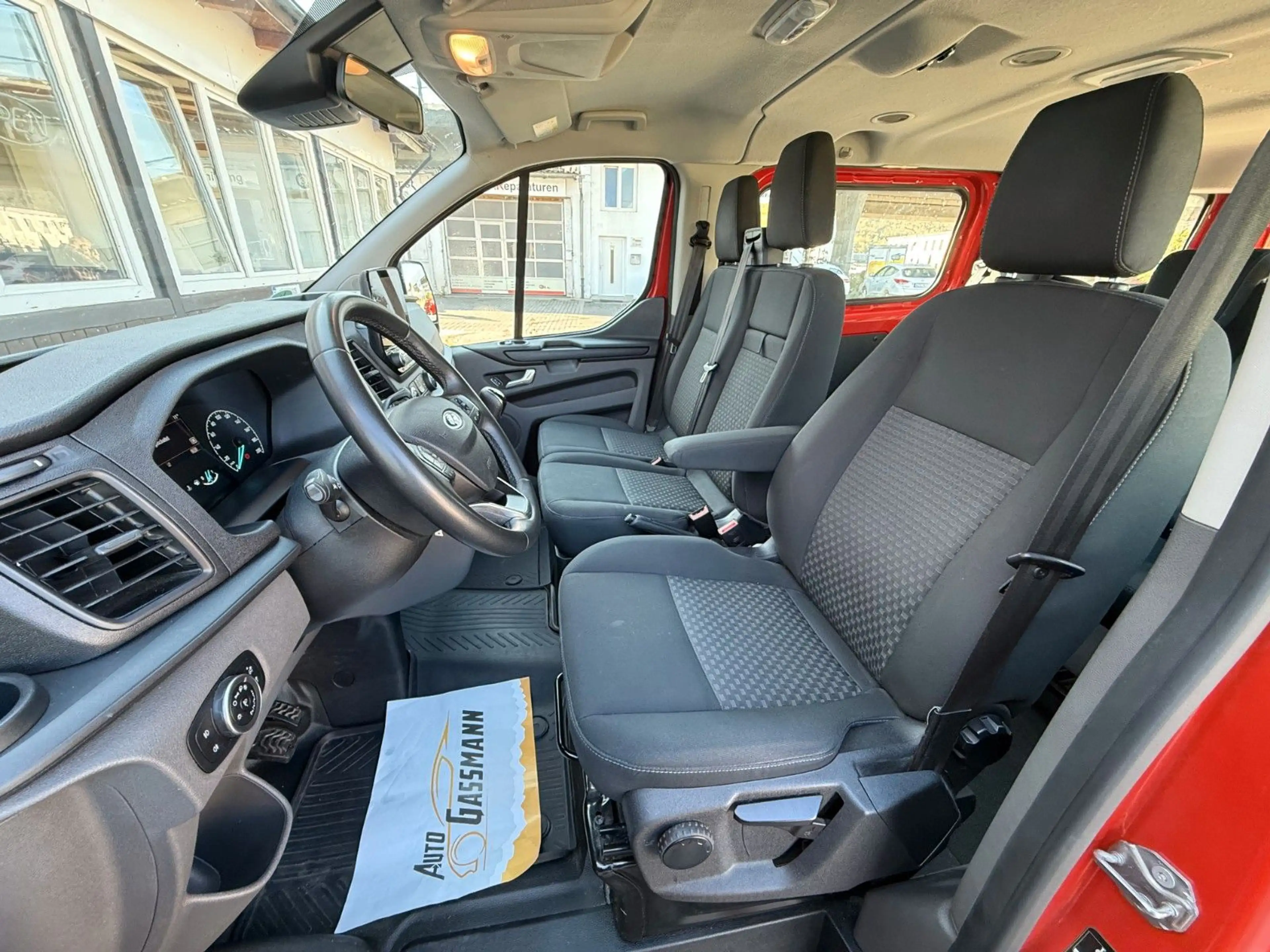 Ford Transit Custom 9-Sitze Klima CarPlay Navi Assist — photo 9