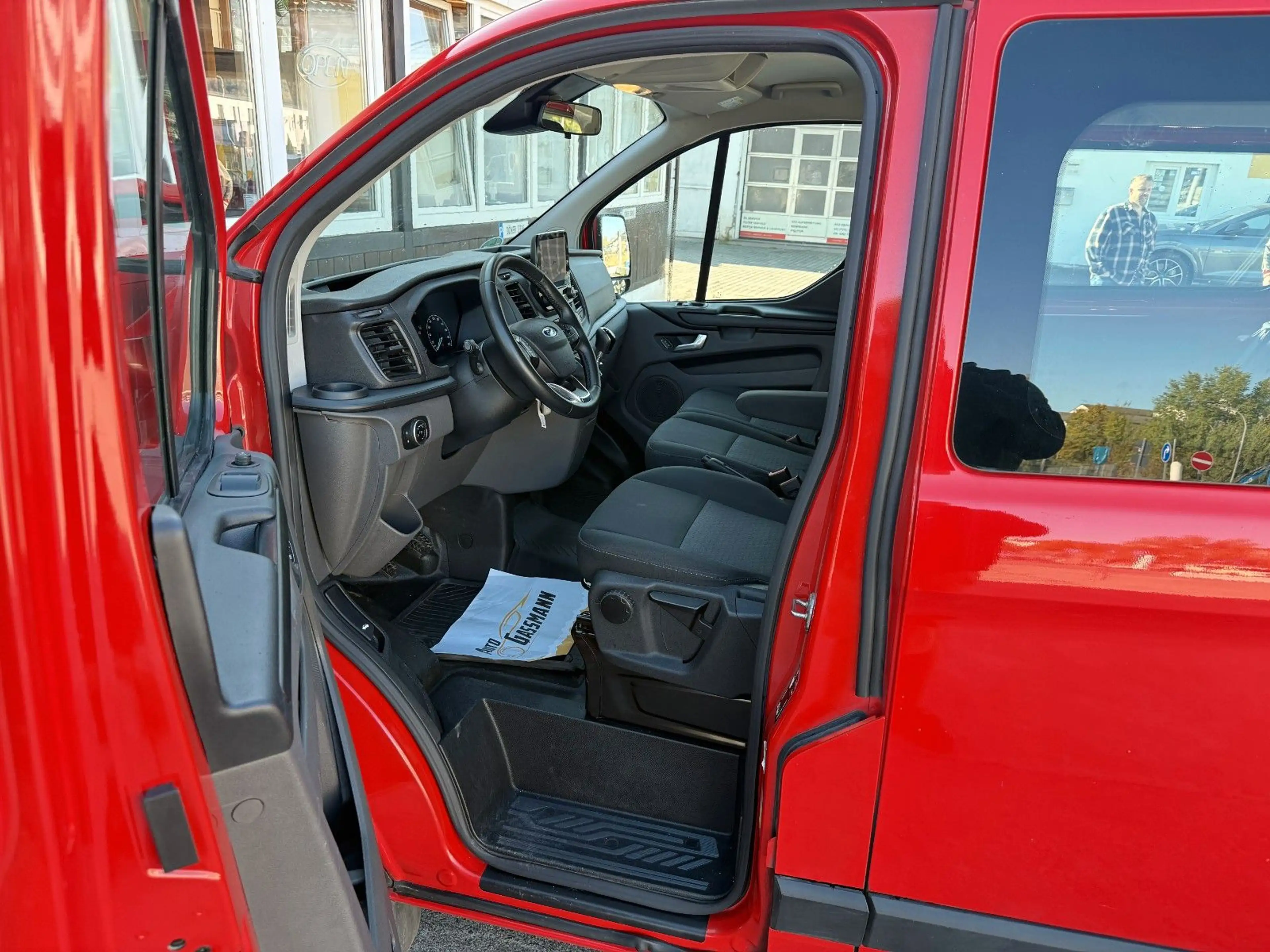 Ford Transit Custom 9-Sitze Klima CarPlay Navi Assist — photo 8