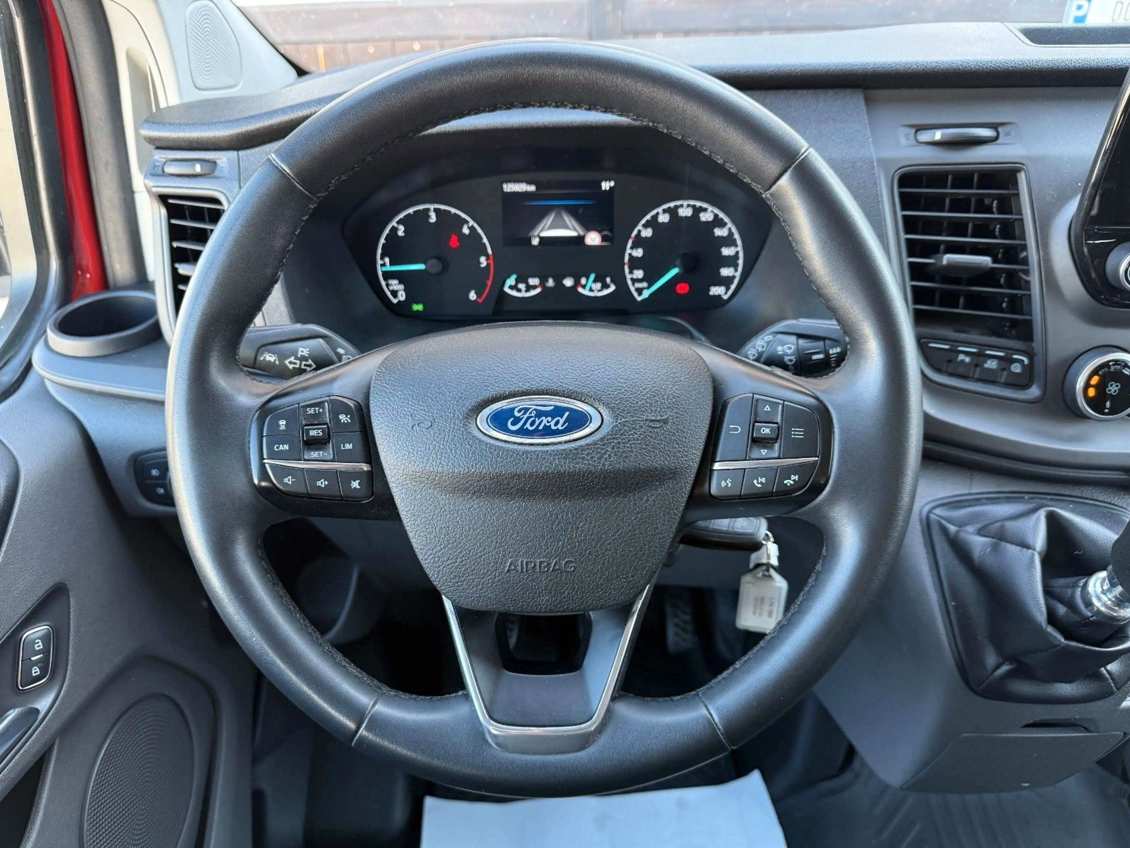 Ford Transit Custom 9-Sitze Klima CarPlay Navi Assist — photo 12