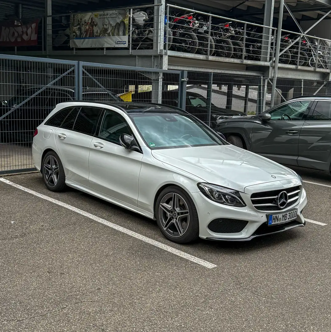 Mercedes-Benz C 400 4Matic T 7G-TRONIC AMG Line - 1