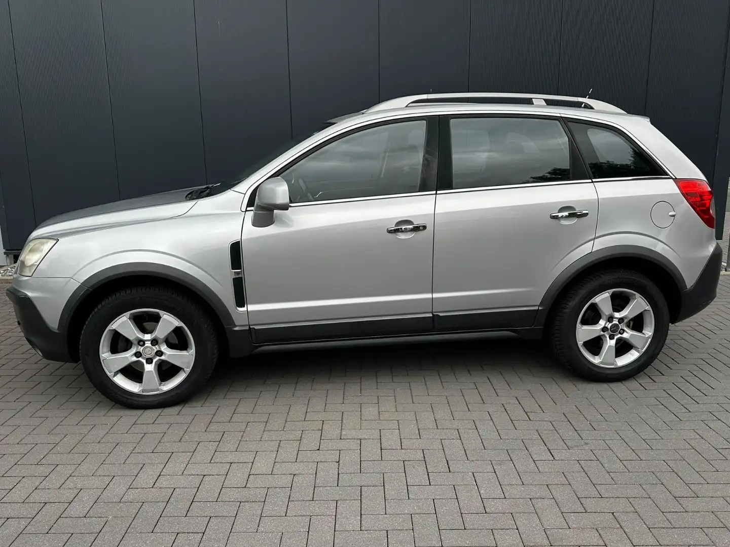 Opel Antara Cosmo 4x4 Silber - 2