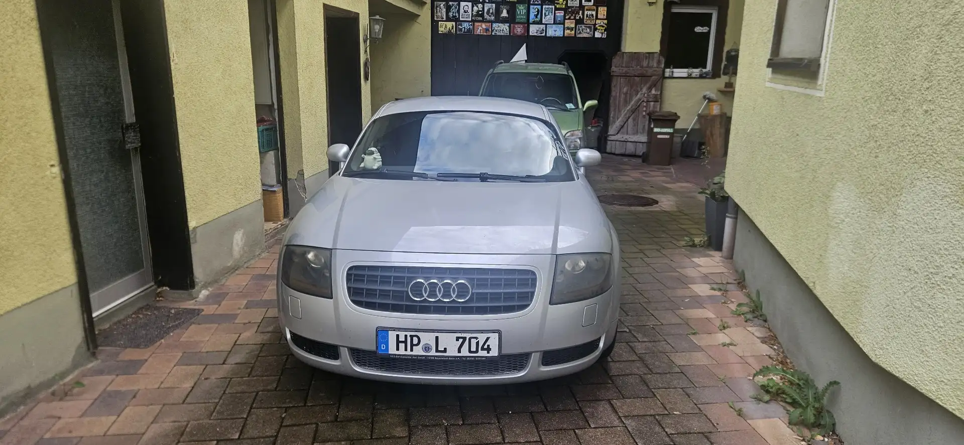 Audi TT Coupe 1.8 T Neuer Kat, neue Bremsen und etc. Silber - 1