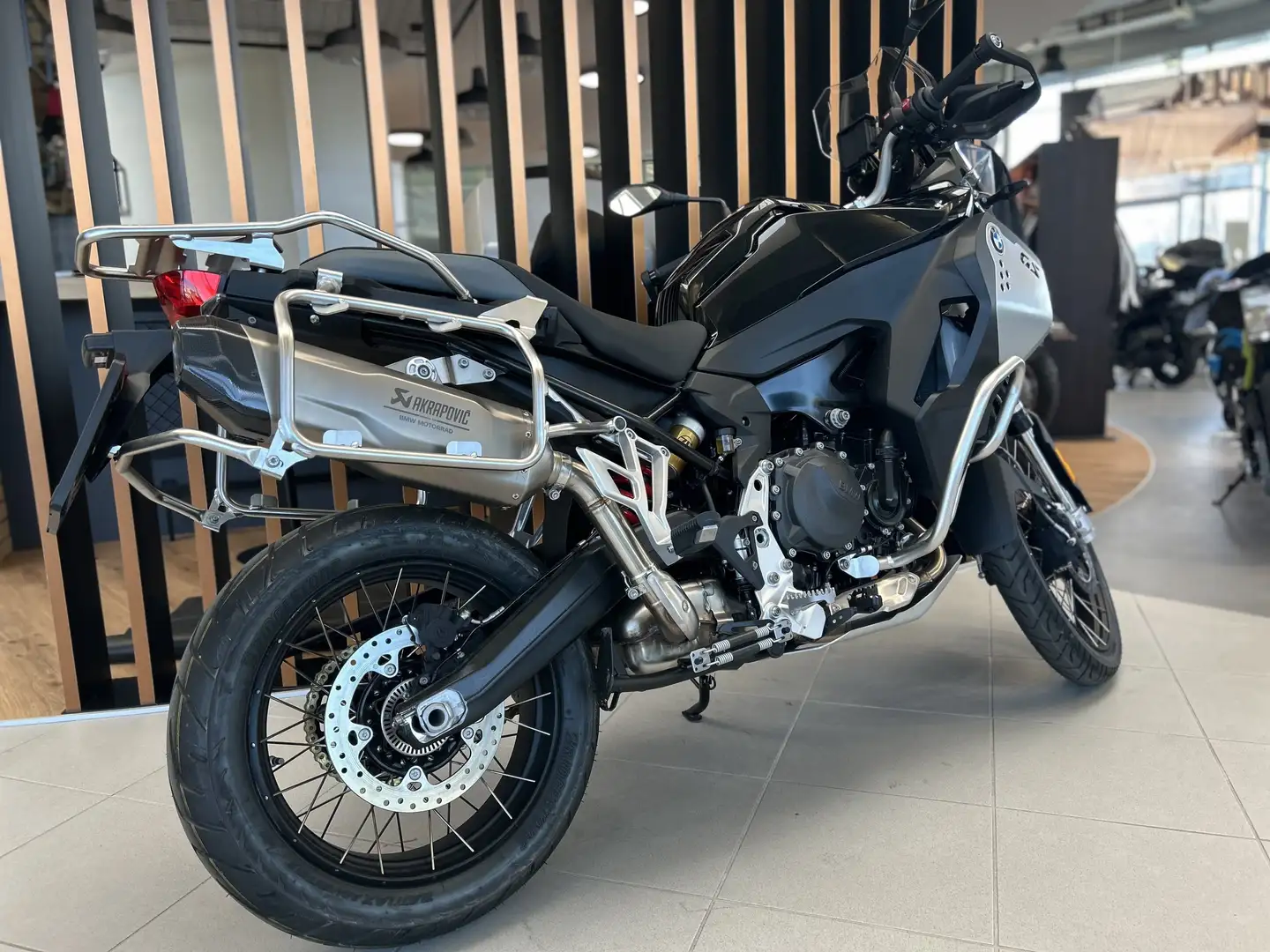 BMW F 900 R F 900 GS Adventure Černá - 2