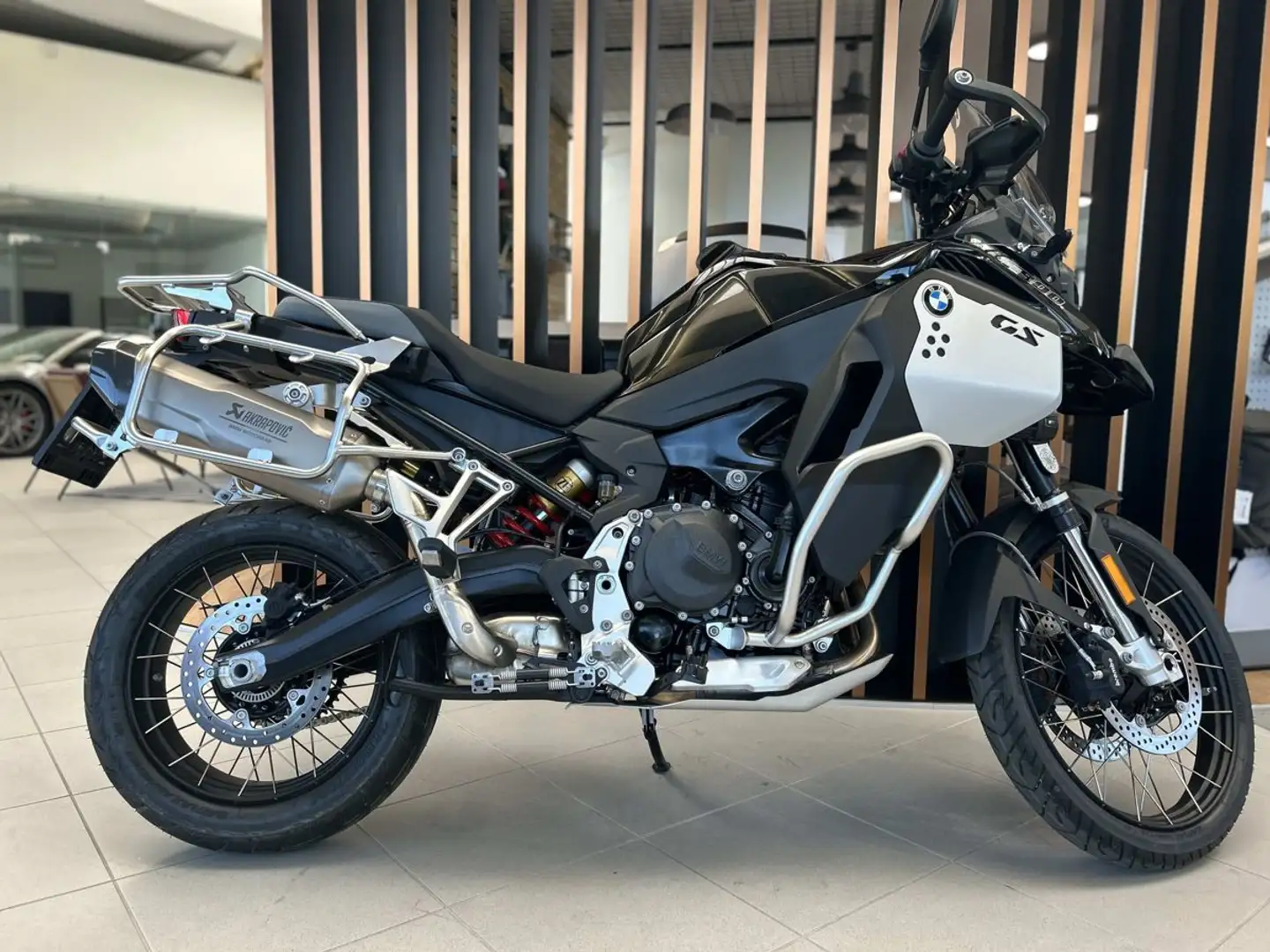 BMW F 900 R F 900 GS Adventure Schwarz - 1