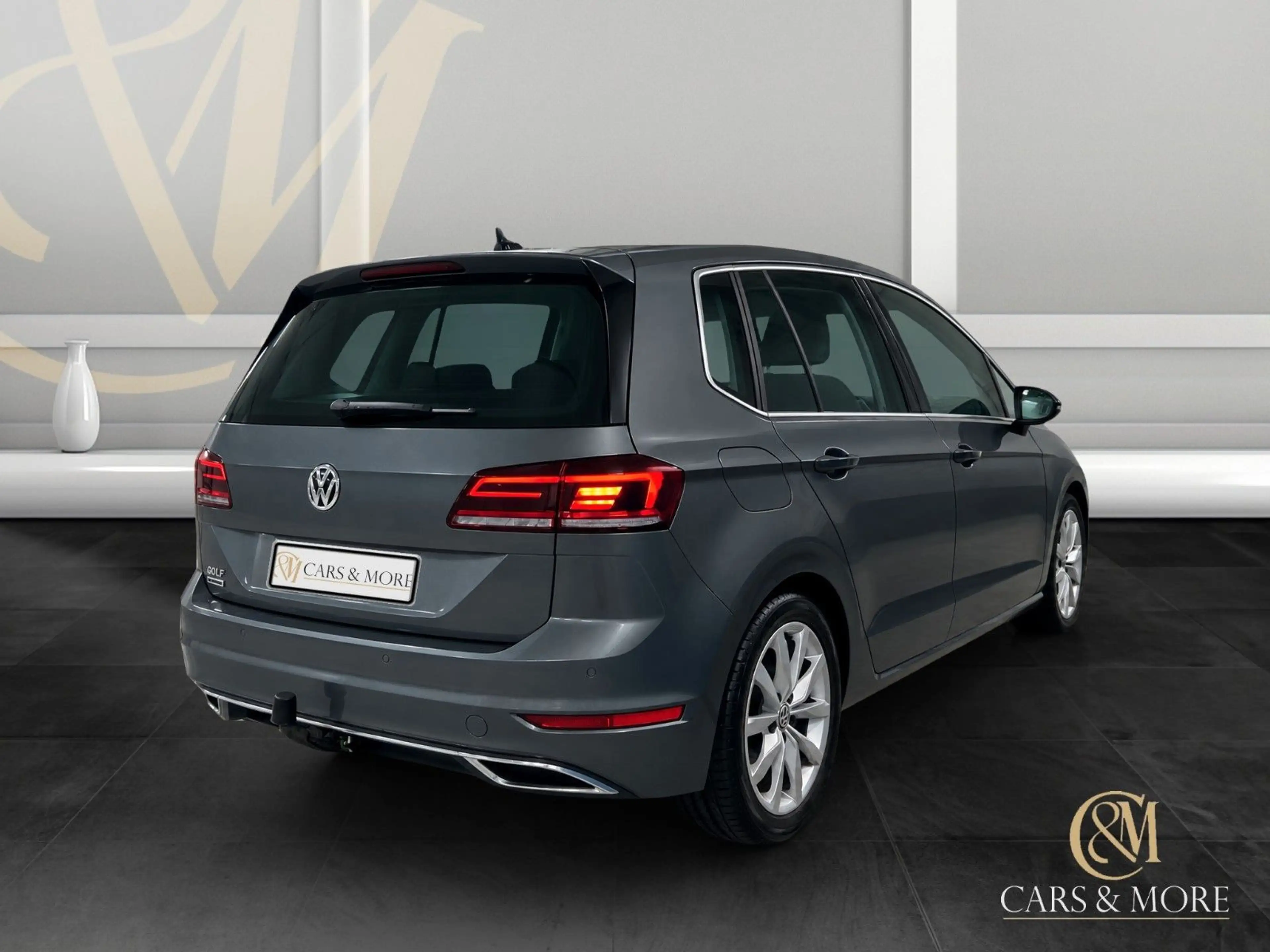 Volkswagen Golf Sportsvan VII Highline T.Leder Navi RFK ACC — photo 4