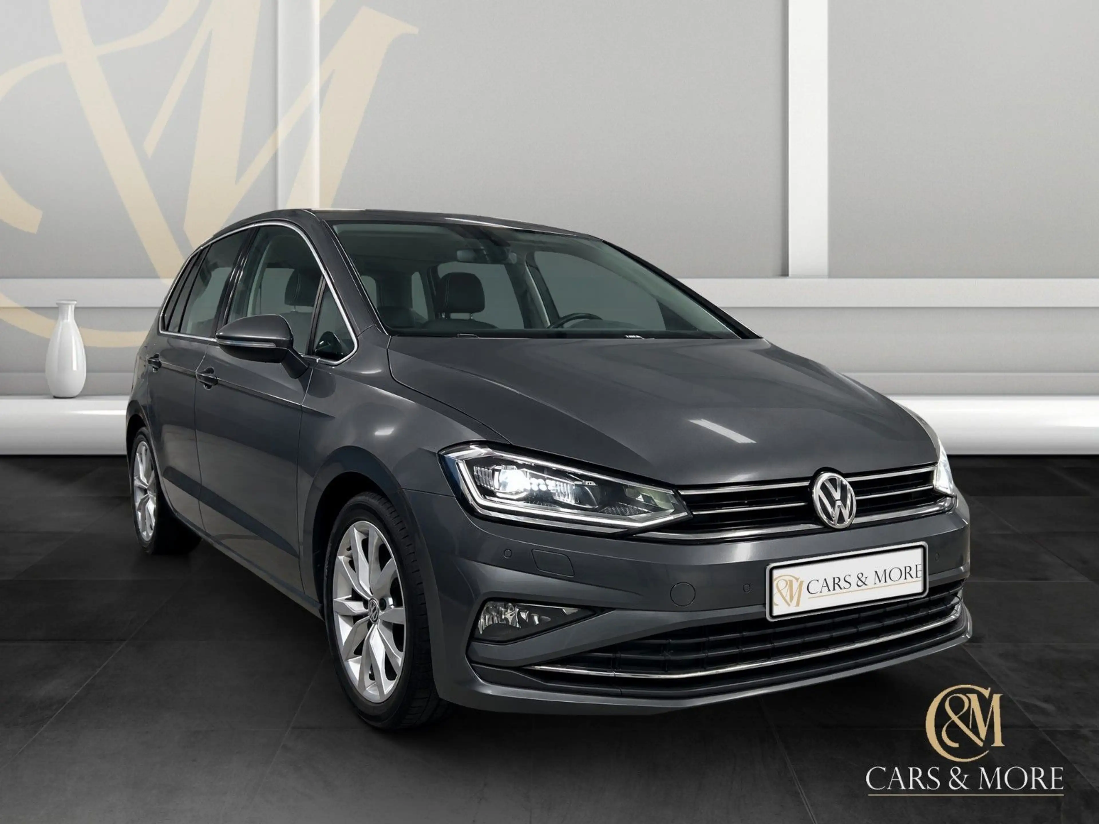 Volkswagen Golf Sportsvan VII Highline T.Leder Navi RFK ACC — photo 2