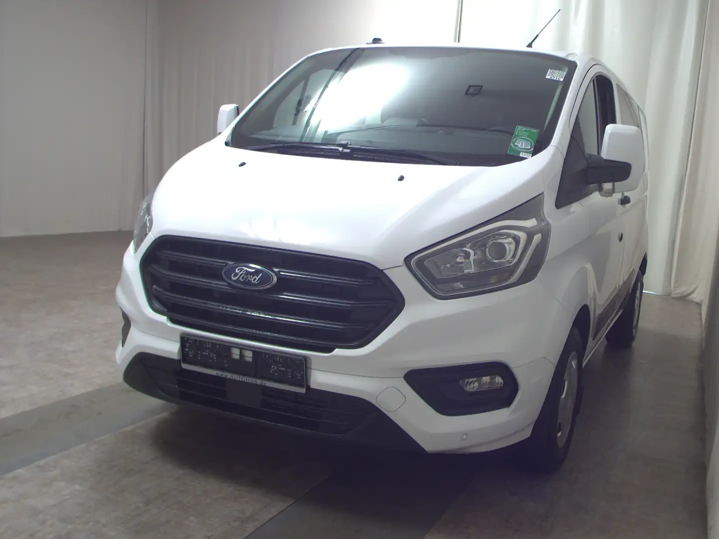 Ford Transit Custom 2.0 TDCi Trend L1 6-Sitze PDC Blanc - 2