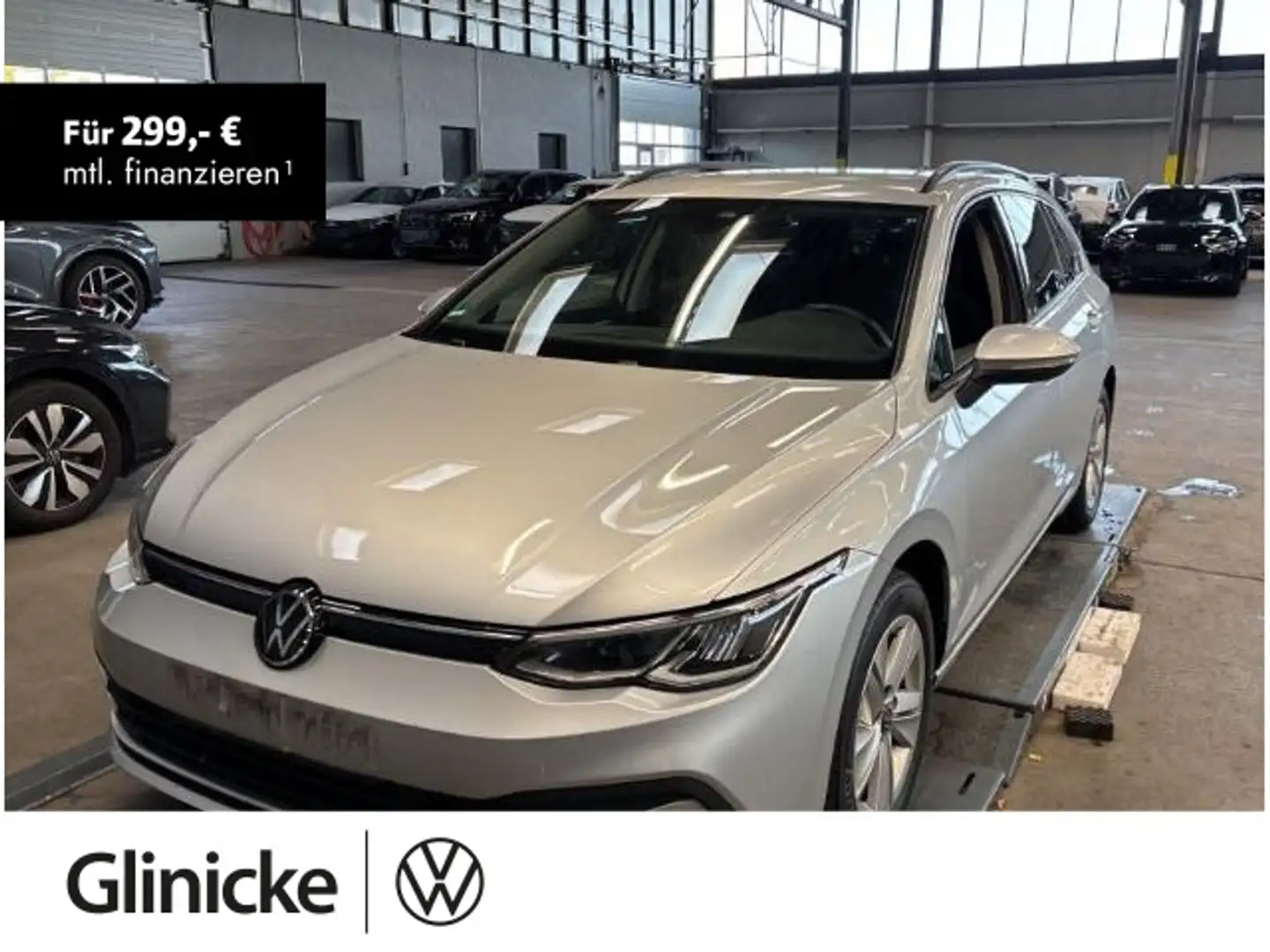 Volkswagen Golf Variant VIII Life 2.0 TDI DSG, AHK, SHZ Silber - 1