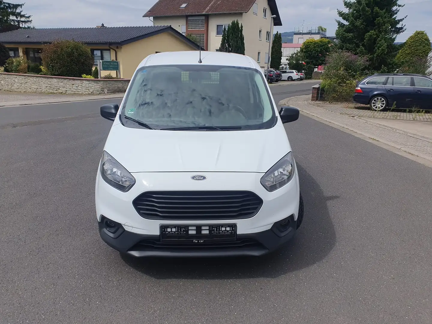 Ford Transit Courier Trend Weiß - 2