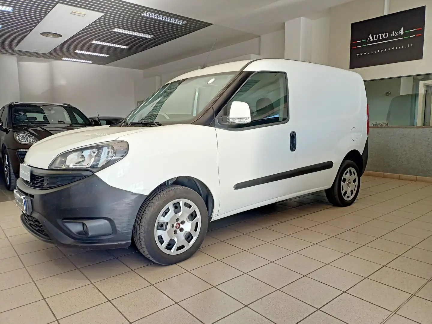 Fiat Doblò16 natural power metano 3posti autocarro* Blanco - 1