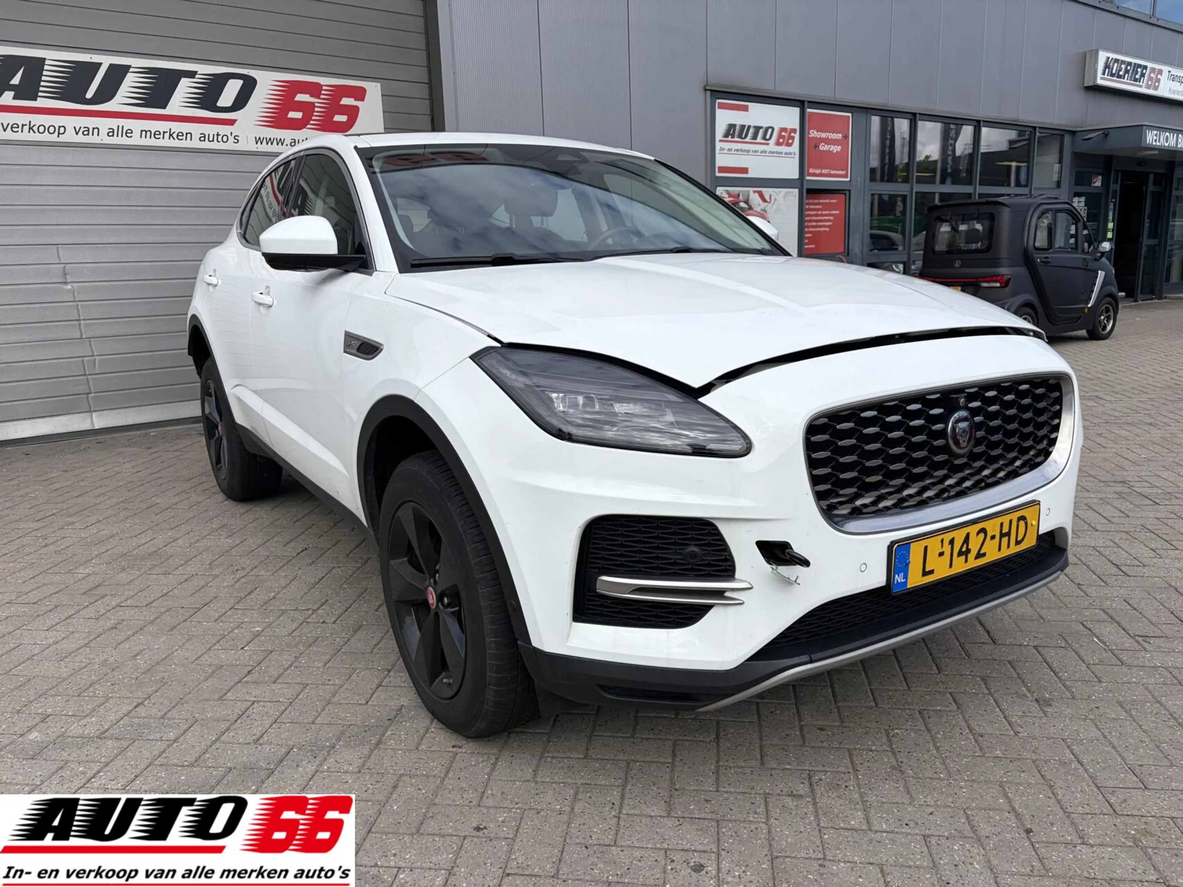 Jaguar E-Pace 1.5 P160 S Launch Edition Motor defect !! — photo 5